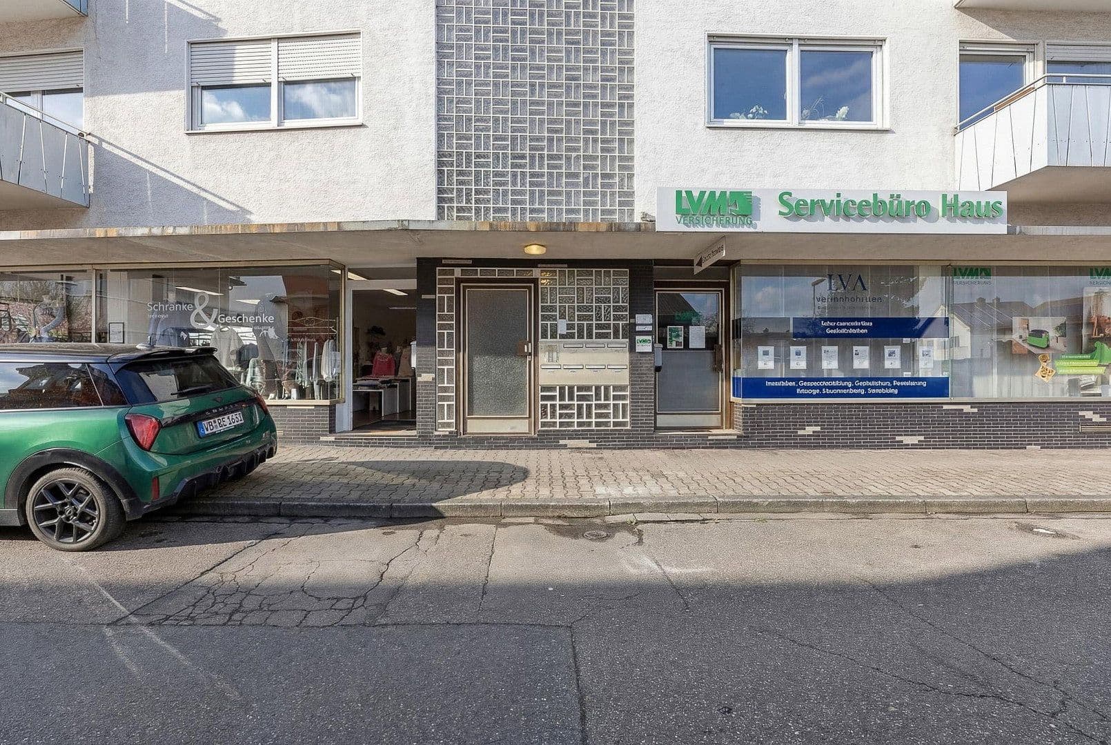 3 bedroom with open-plan kitchen flat to rent, 109 m², Plankstadt, Baden-Württemberg 3 bedroom with open-plan kitchen flat to rent, 109 m², Plankstadt, Baden-Württemberg