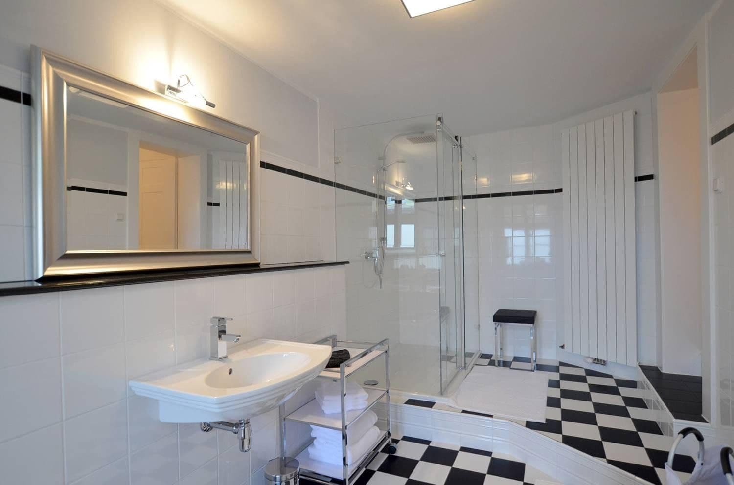 3 bedroom flat to rent, 85 m², Hauptstr. 561, Königswinter, North Rhine-Westphalia 3 bedroom flat to rent, 85 m², Hauptstr. 561, Königswinter, North Rhine-Westphalia