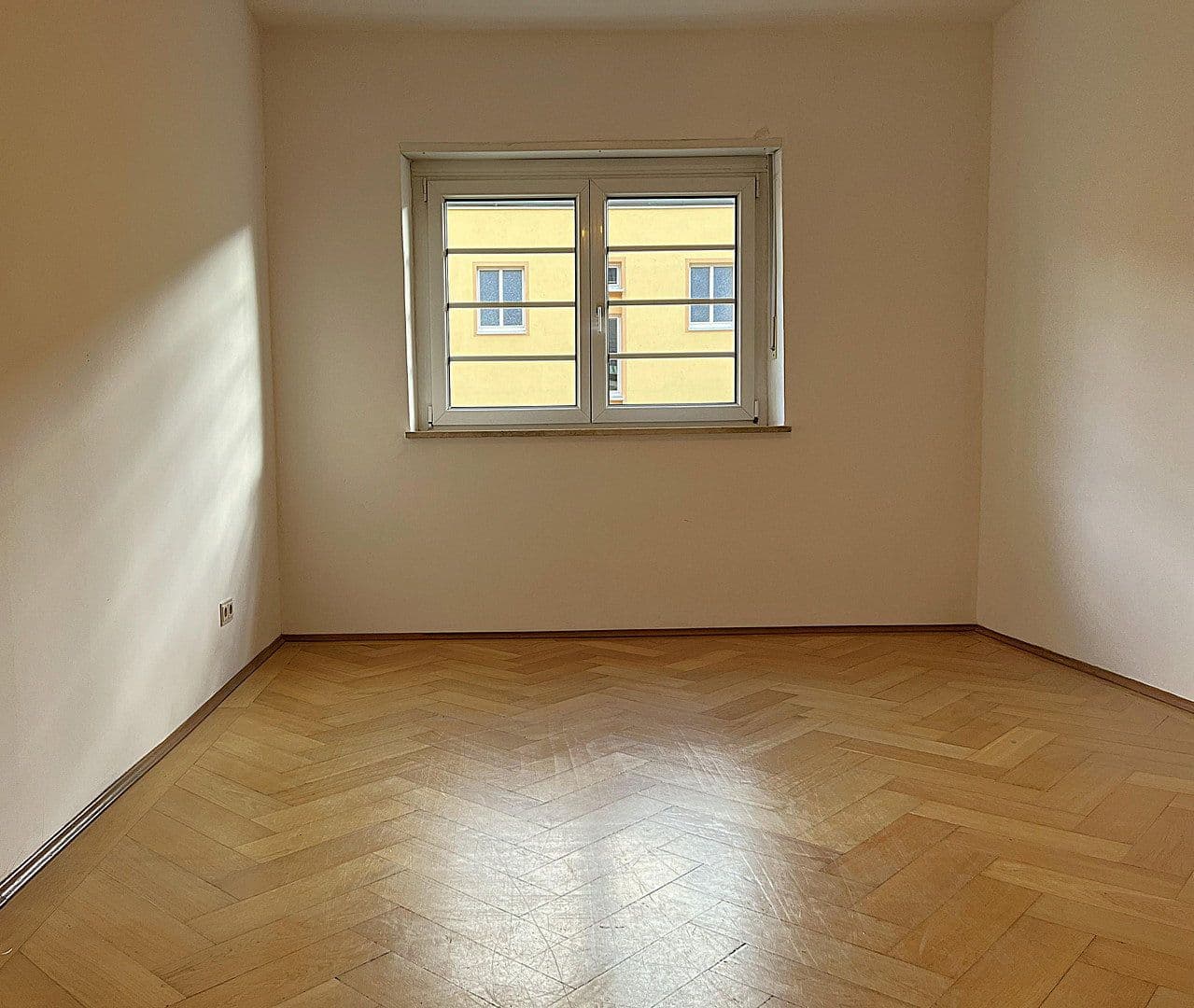 1 bedroom with open-plan kitchen flat for sale, 81 m², Cannabichstr. 9, München, Bavaria 1 bedroom with open-plan kitchen flat for sale, 81 m², Cannabichstr. 9, München, Bavaria