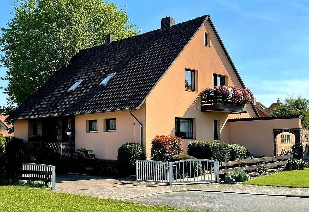 house for sale, 210 m², Uetze, Lower Saxony house for sale, 210 m², Uetze, Lower Saxony