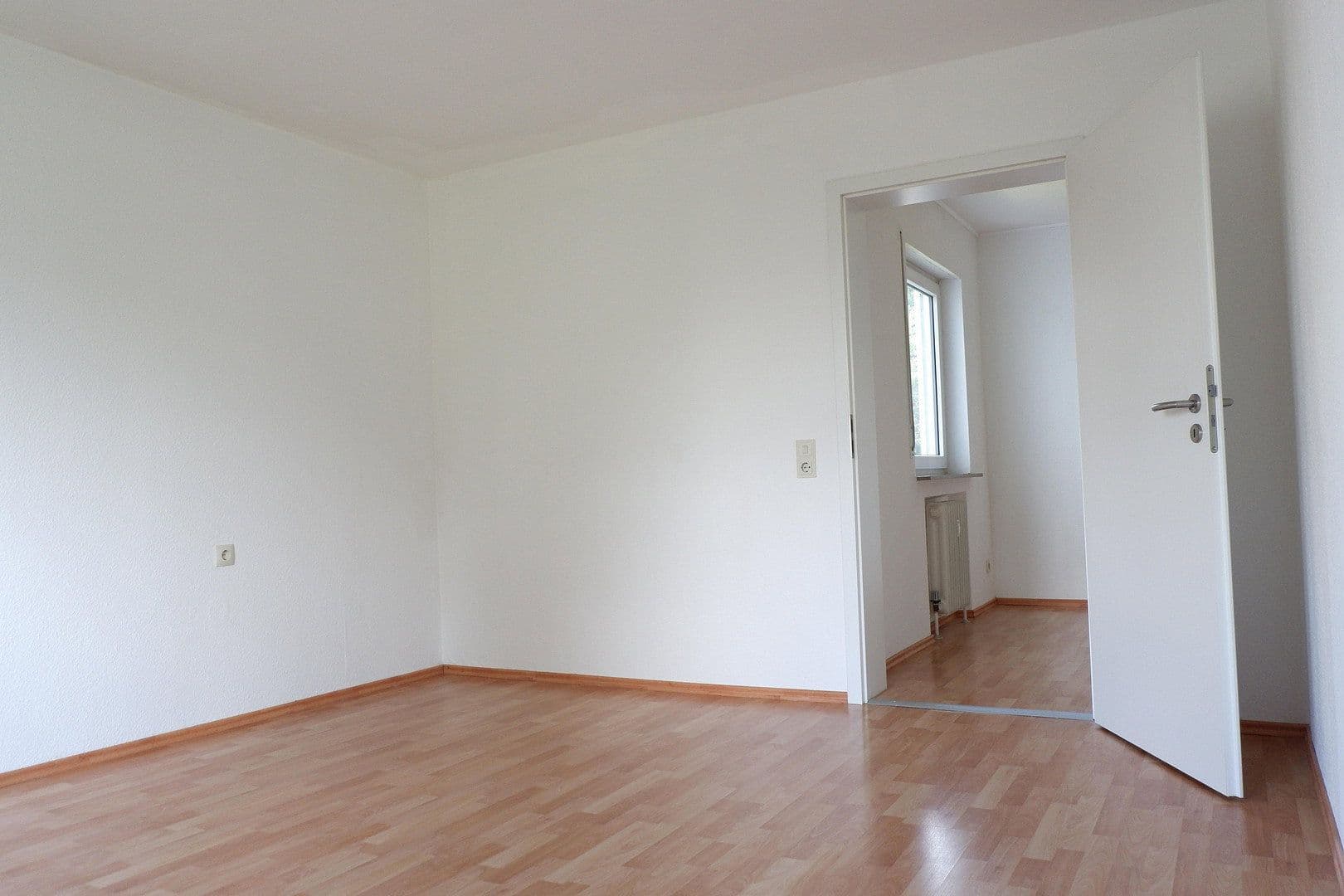 2 bedroom with open-plan kitchen flat for sale, 77 m², Marbach am Neckar, Baden-Württemberg 2 bedroom with open-plan kitchen flat for sale, 77 m², Marbach am Neckar, Baden-Württemberg