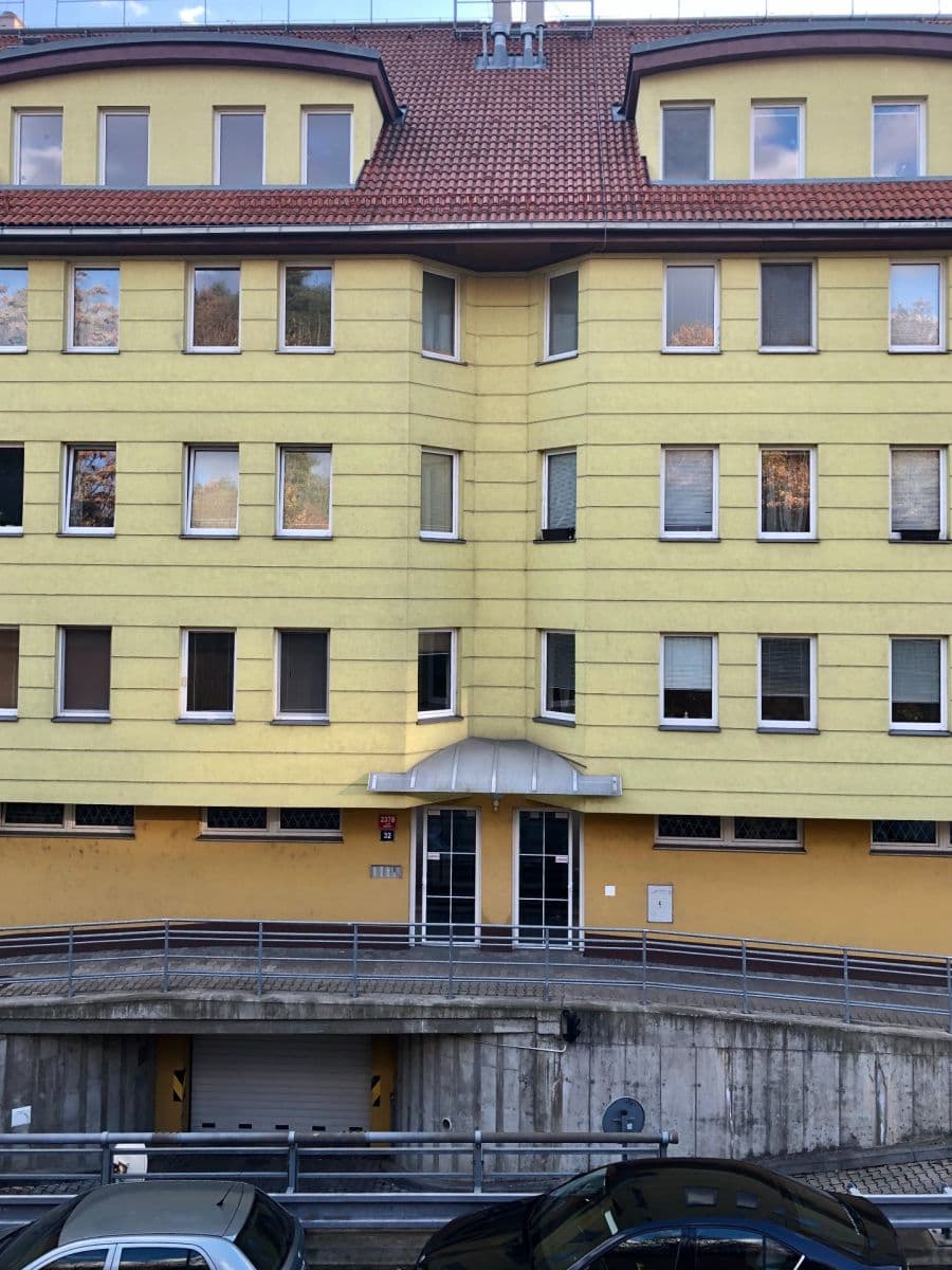 garage to rent, 10 m², Františka Kadlece, Prague, Prague garage to rent, 10 m², Františka Kadlece, Prague, Prague