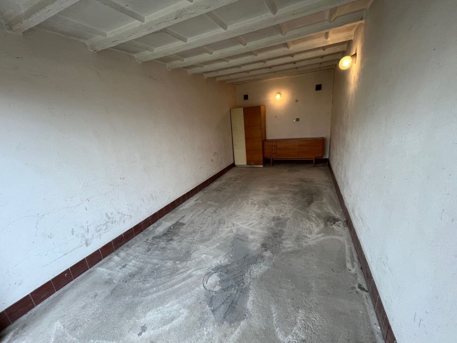 garage for sale, 19 m², Nádražní, Klatovy, Plzeňský Region garage for sale, 19 m², Nádražní, Klatovy, Plzeňský Region