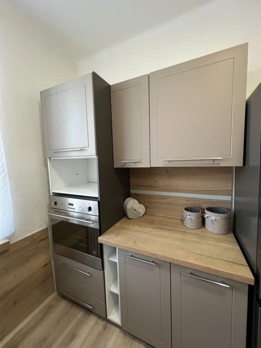 house to rent, 90 m², 28. října, Opava, Moravskoslezský Region house to rent, 90 m², 28. října, Opava, Moravskoslezský Region