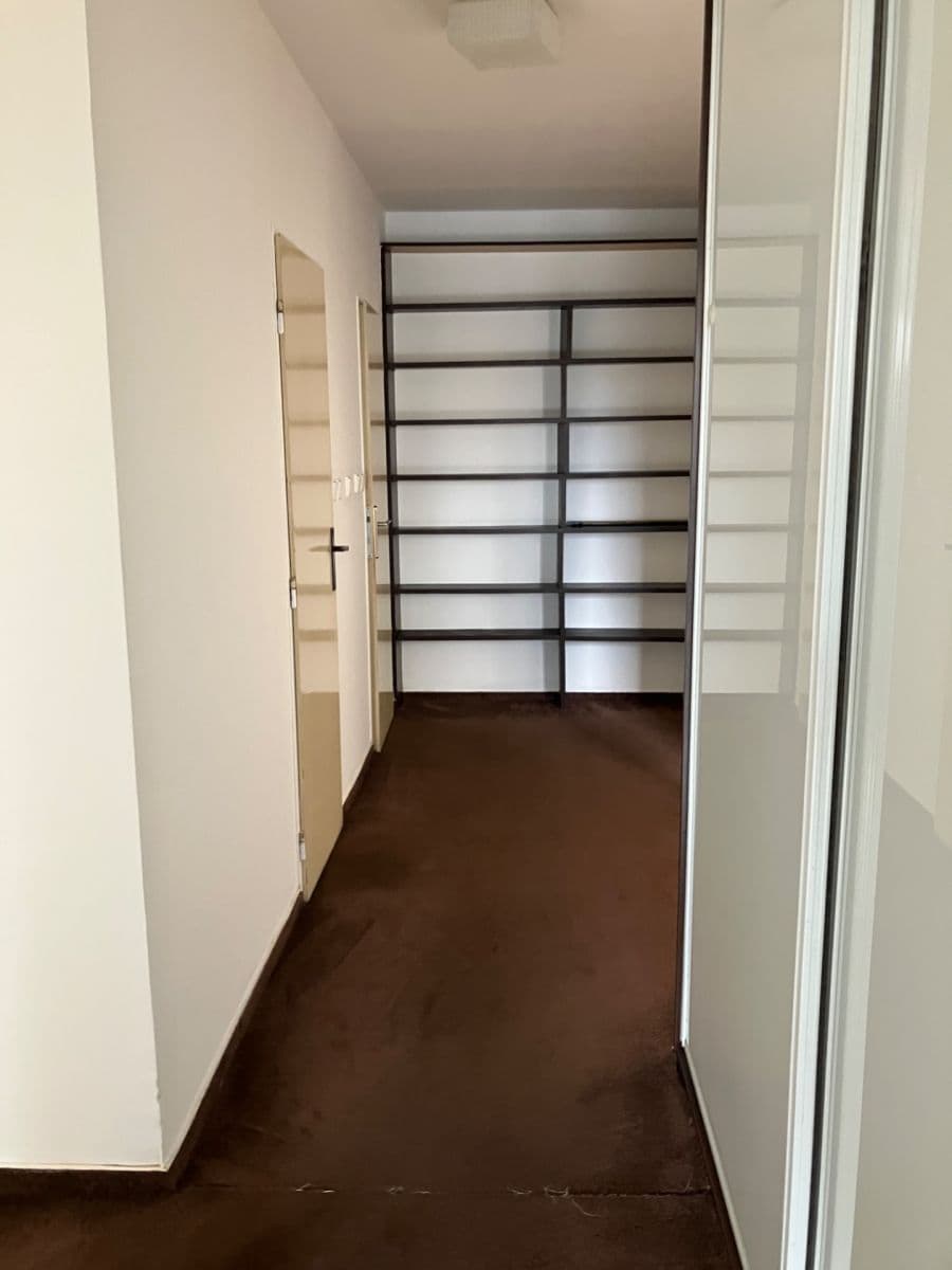 3 bedroom flat for sale, 92 m², Aubrechtové, Prague, Prague 3 bedroom flat for sale, 92 m², Aubrechtové, Prague, Prague