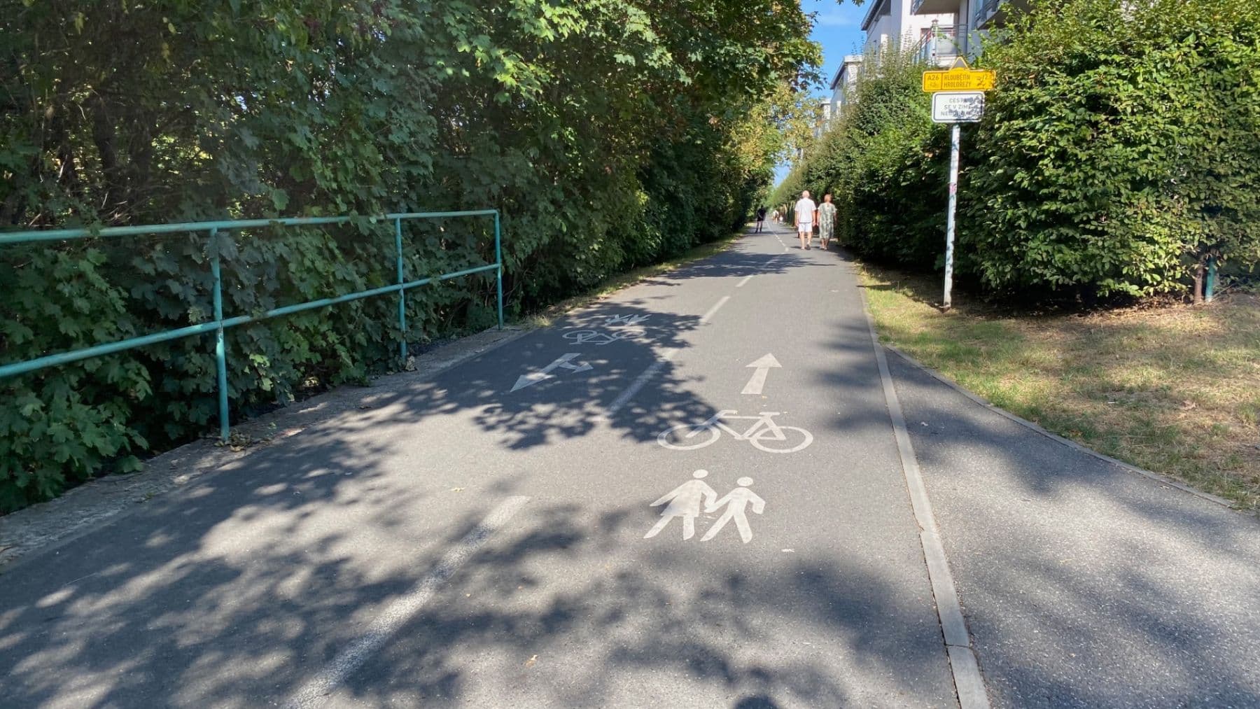 1 bedroom with open-plan kitchen flat to rent, 52 m², Pod Harfou, Prague, Prague 1 bedroom with open-plan kitchen flat to rent, 52 m², Pod Harfou, Prague, Prague