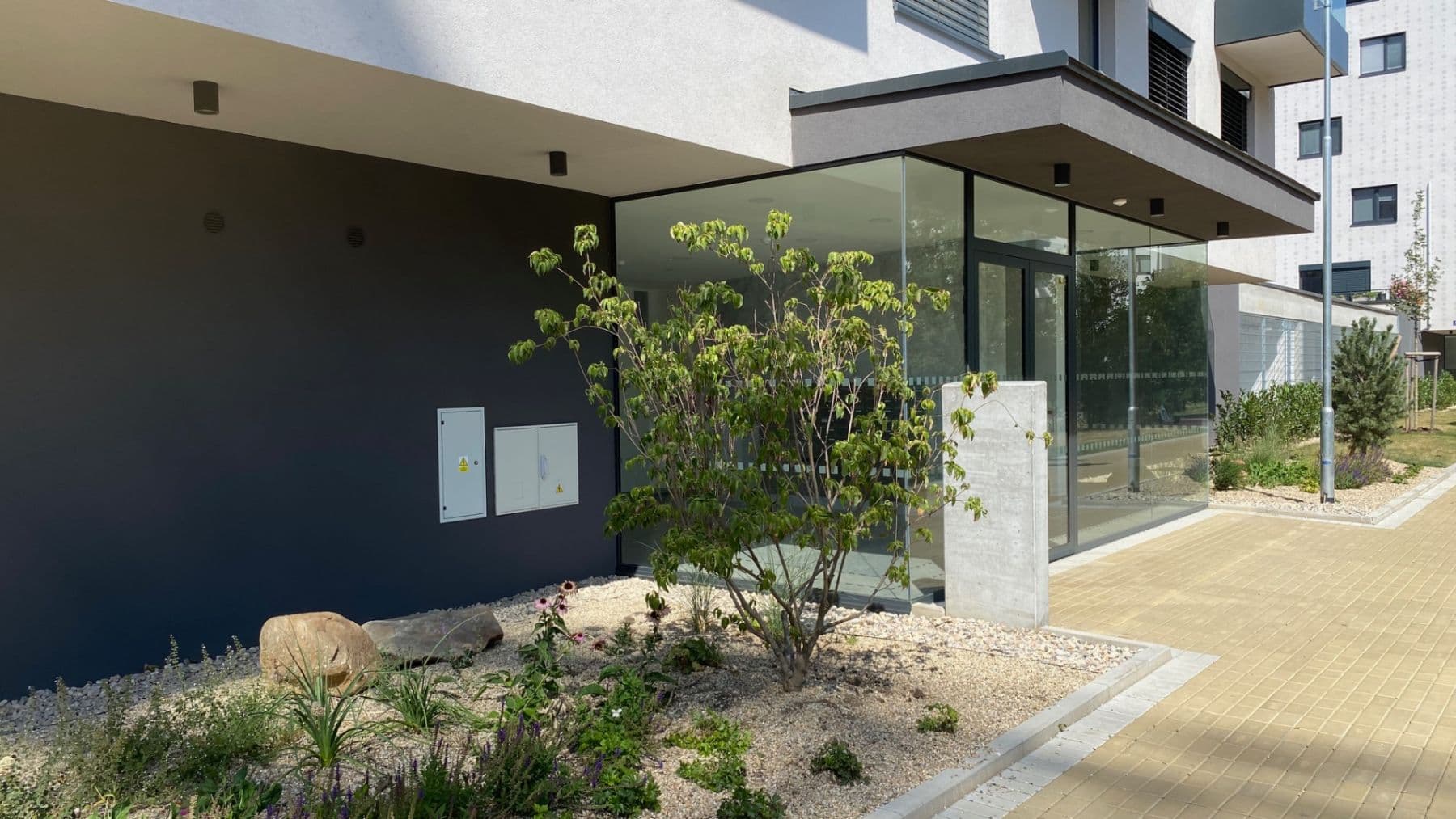 1 bedroom with open-plan kitchen flat to rent, 52 m², Pod Harfou, Prague, Prague 1 bedroom with open-plan kitchen flat to rent, 52 m², Pod Harfou, Prague, Prague