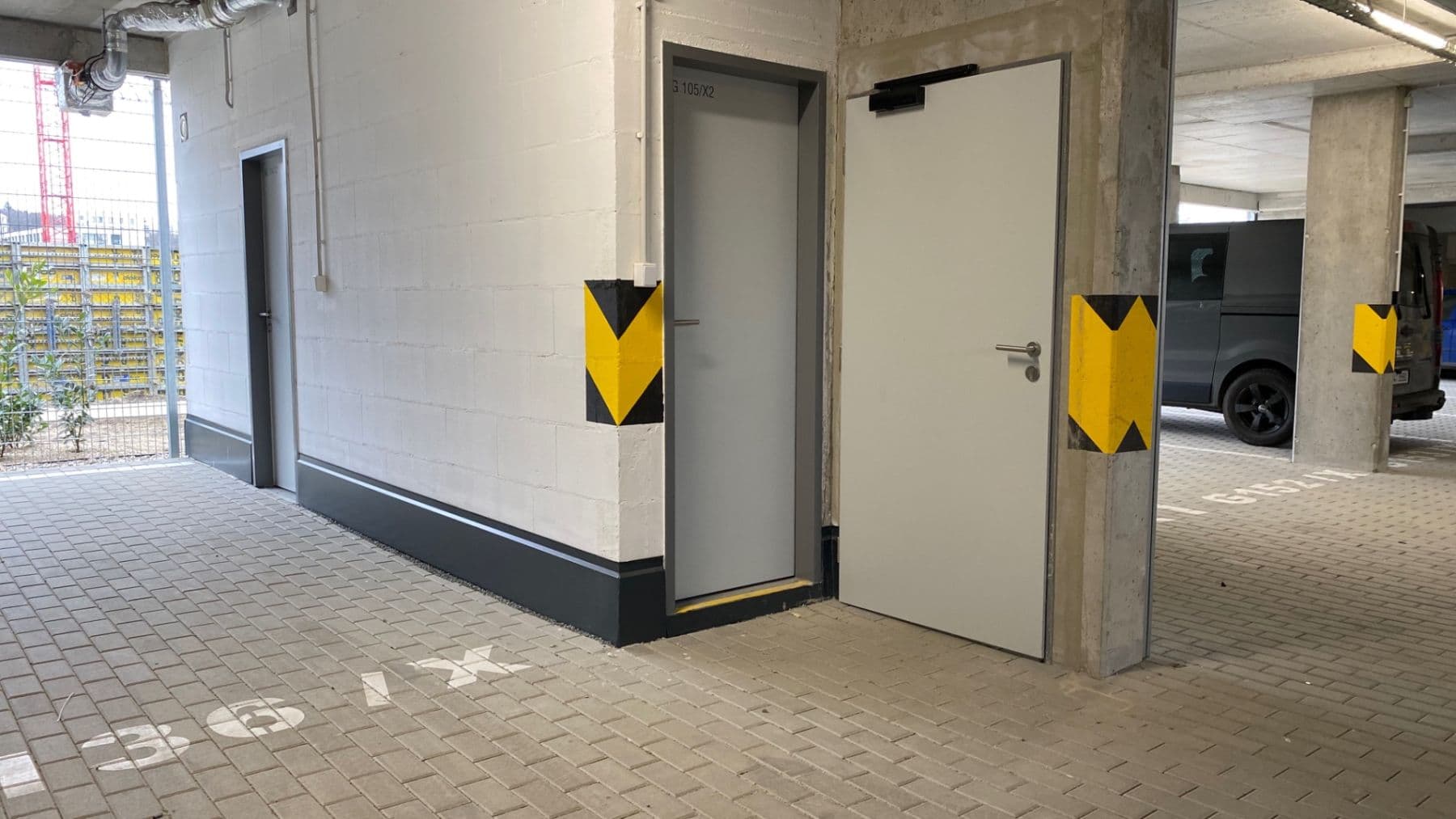 1 bedroom with open-plan kitchen flat to rent, 52 m², Pod Harfou, Prague, Prague 1 bedroom with open-plan kitchen flat to rent, 52 m², Pod Harfou, Prague, Prague