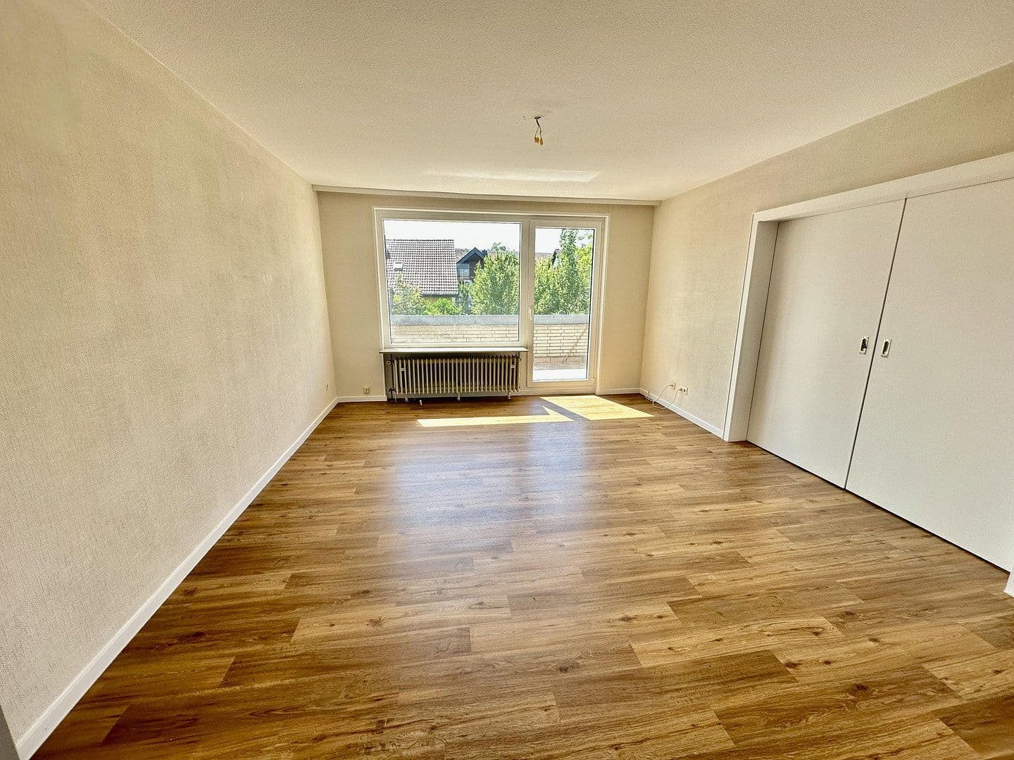 2 bedroom with open-plan kitchen flat to rent, 101 m², Hanau, Hesse 2 bedroom with open-plan kitchen flat to rent, 101 m², Hanau, Hesse