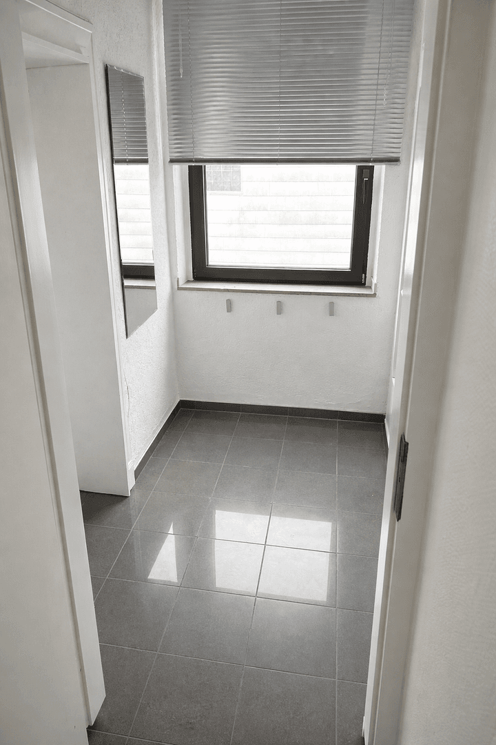 3 bedroom flat to rent, 110 m², Neckarstr.6, Mönchengladbach, North Rhine-Westphalia 3 bedroom flat to rent, 110 m², Neckarstr.6, Mönchengladbach, North Rhine-Westphalia