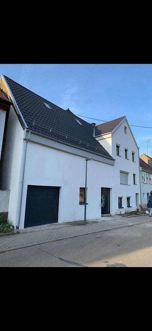 house for sale, 350 m², Im Stelle, Dettingen unter Teck, Baden-Württemberg house for sale, 350 m², Im Stelle, Dettingen unter Teck, Baden-Württemberg