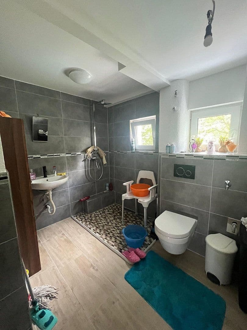 house for sale, 350 m², Im Stelle, Dettingen unter Teck, Baden-Württemberg house for sale, 350 m², Im Stelle, Dettingen unter Teck, Baden-Württemberg