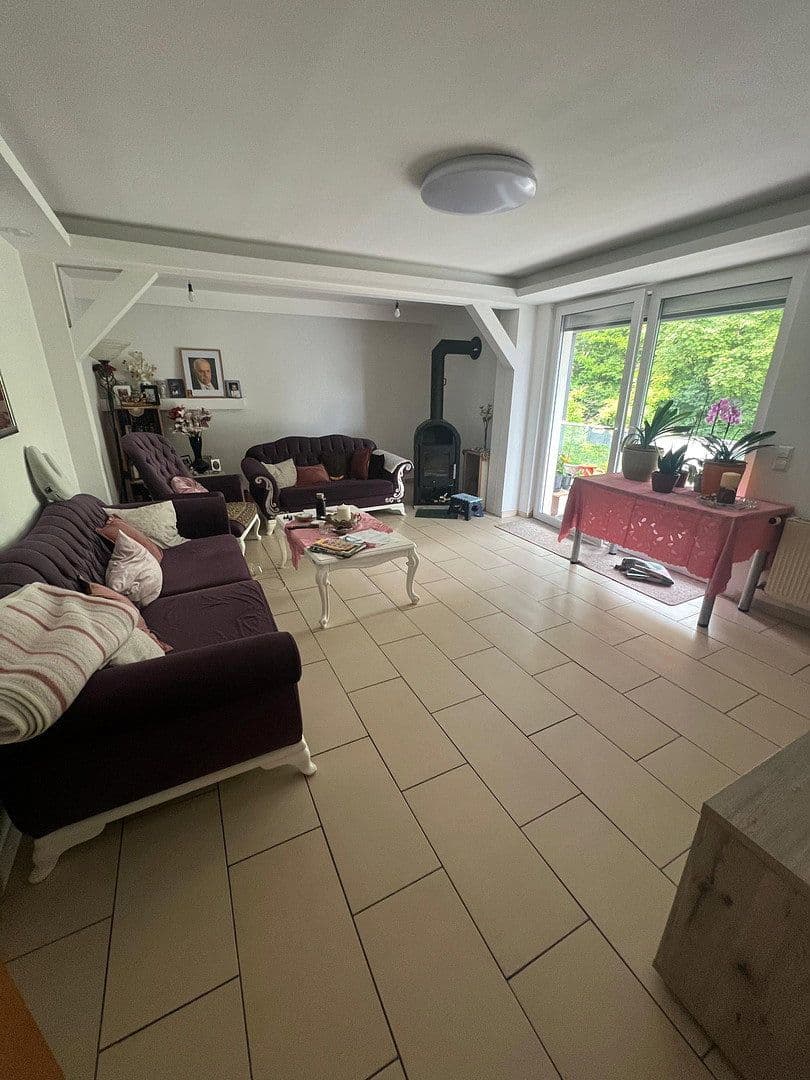 house for sale, 350 m², Im Stelle, Dettingen unter Teck, Baden-Württemberg house for sale, 350 m², Im Stelle, Dettingen unter Teck, Baden-Württemberg