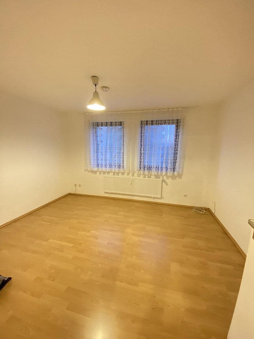 3 bedroom flat to rent, 94 m², Stuttgart, Baden-Württemberg 3 bedroom flat to rent, 94 m², Stuttgart, Baden-Württemberg