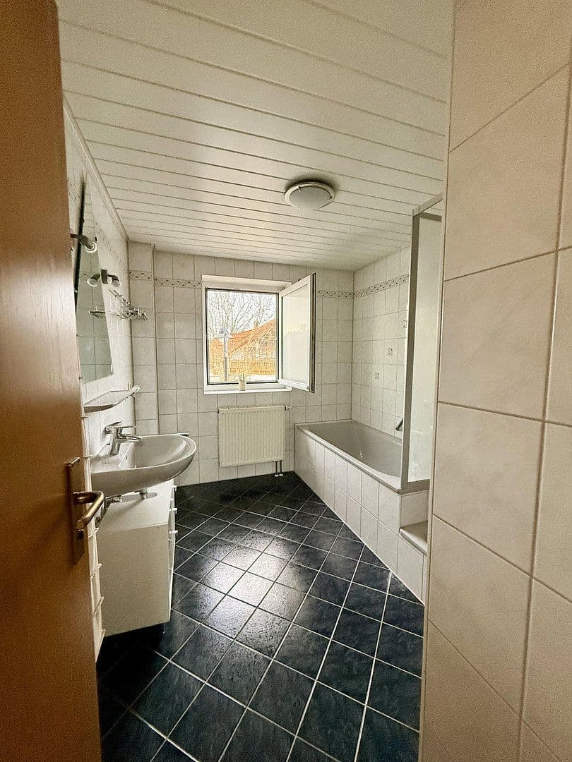 2 bedroom flat to rent, 80 m², Herbrechtingen, Baden-Württemberg 2 bedroom flat to rent, 80 m², Herbrechtingen, Baden-Württemberg