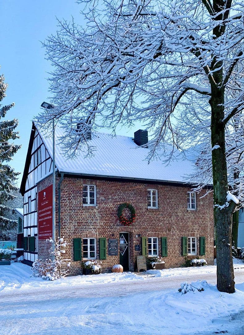 non-residential property for sale, 388 m², Bergisch Gladbach, North Rhine-Westphalia non-residential property for sale, 388 m², Bergisch Gladbach, North Rhine-Westphalia