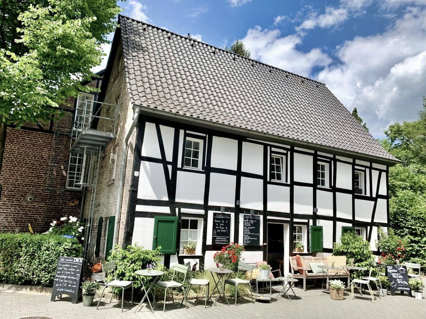 non-residential property for sale, 388 m², Bergisch Gladbach, North Rhine-Westphalia non-residential property for sale, 388 m², Bergisch Gladbach, North Rhine-Westphalia