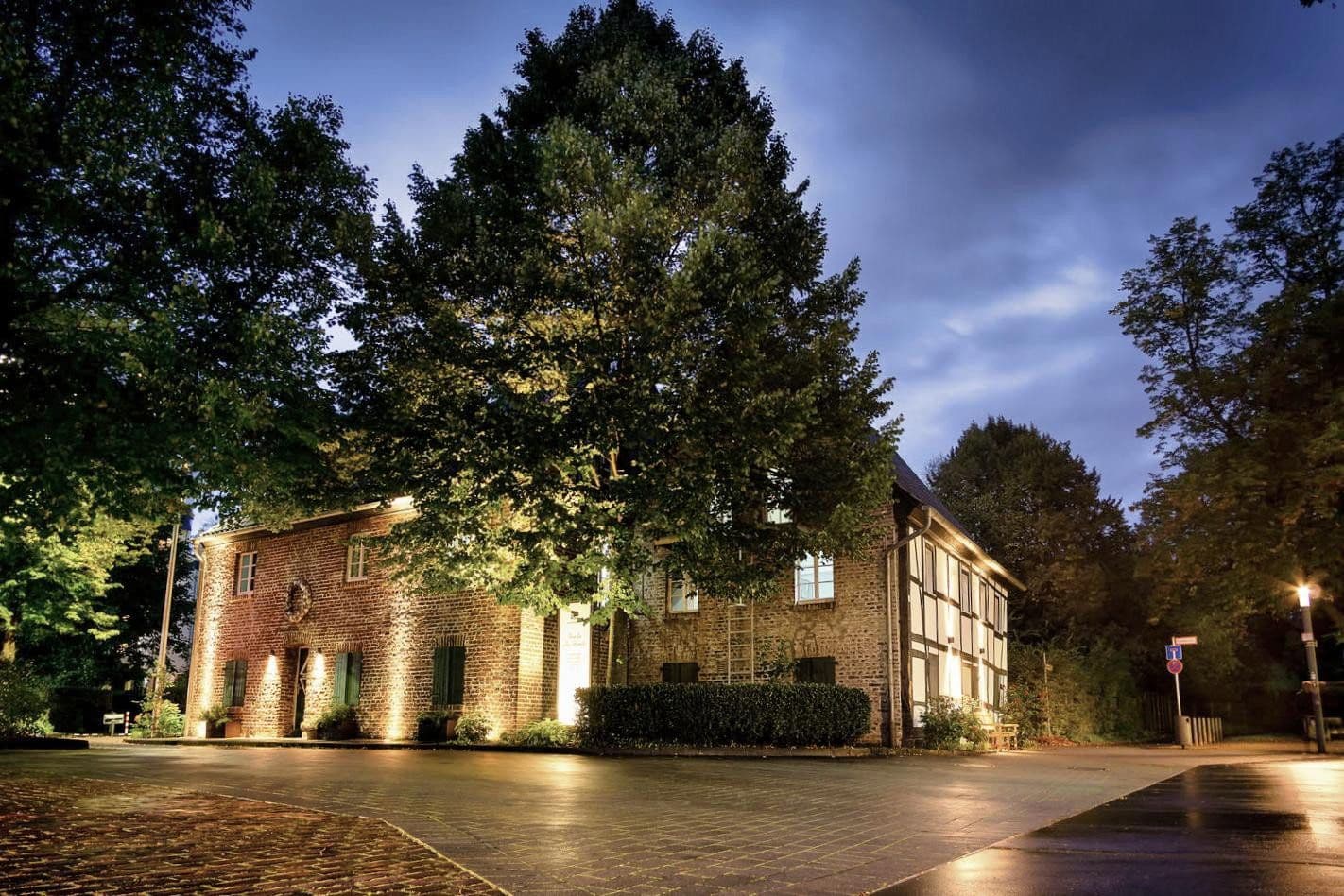 non-residential property for sale, 388 m², Bergisch Gladbach, North Rhine-Westphalia non-residential property for sale, 388 m², Bergisch Gladbach, North Rhine-Westphalia