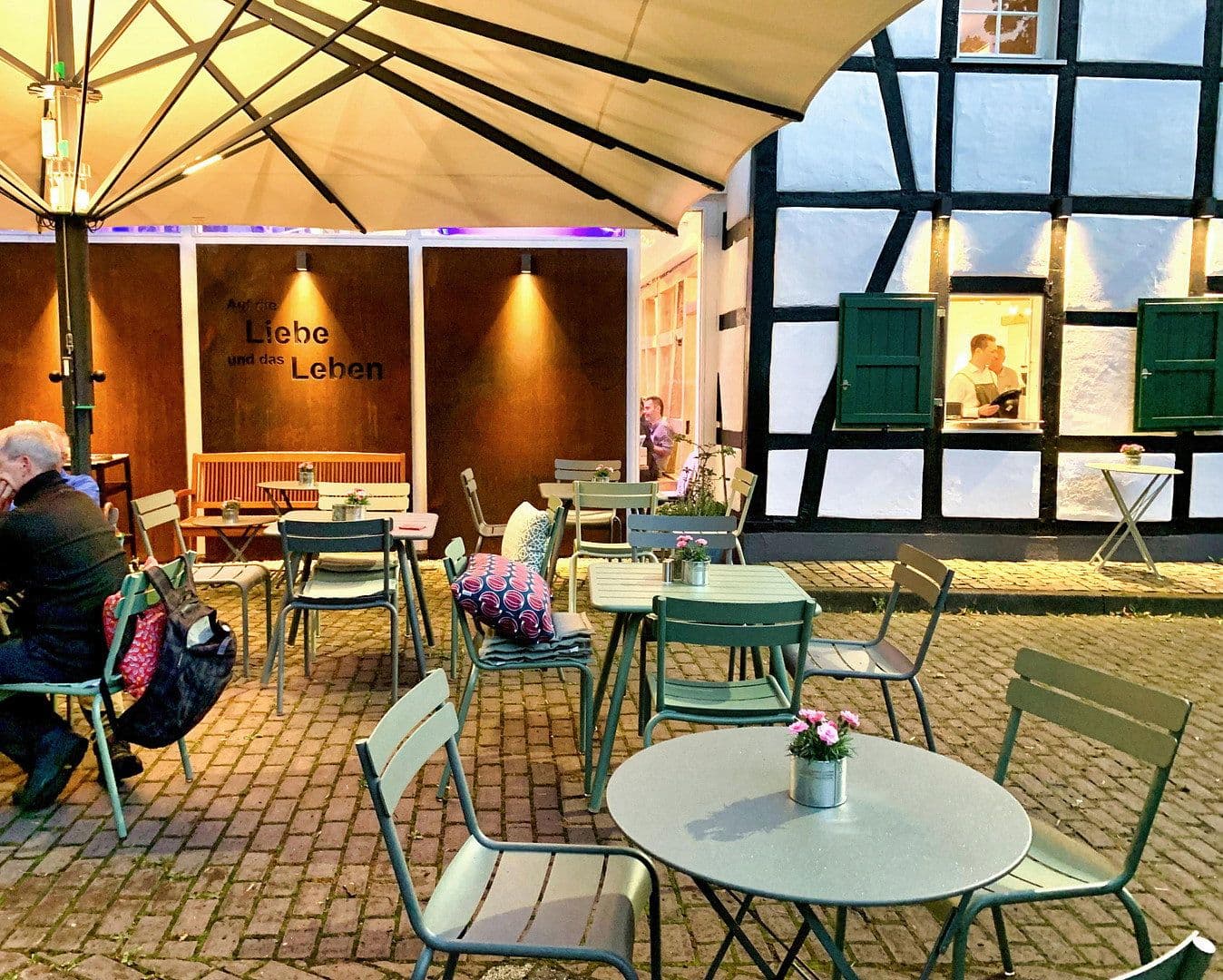 non-residential property for sale, 388 m², Bergisch Gladbach, North Rhine-Westphalia non-residential property for sale, 388 m², Bergisch Gladbach, North Rhine-Westphalia