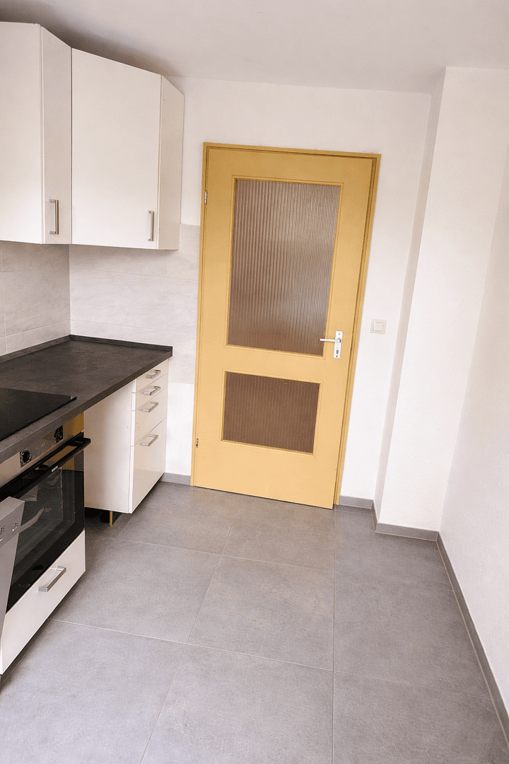 flat to rent, 12 m², Am Schwarzenberg 4, Würzburg, Bavaria flat to rent, 12 m², Am Schwarzenberg 4, Würzburg, Bavaria