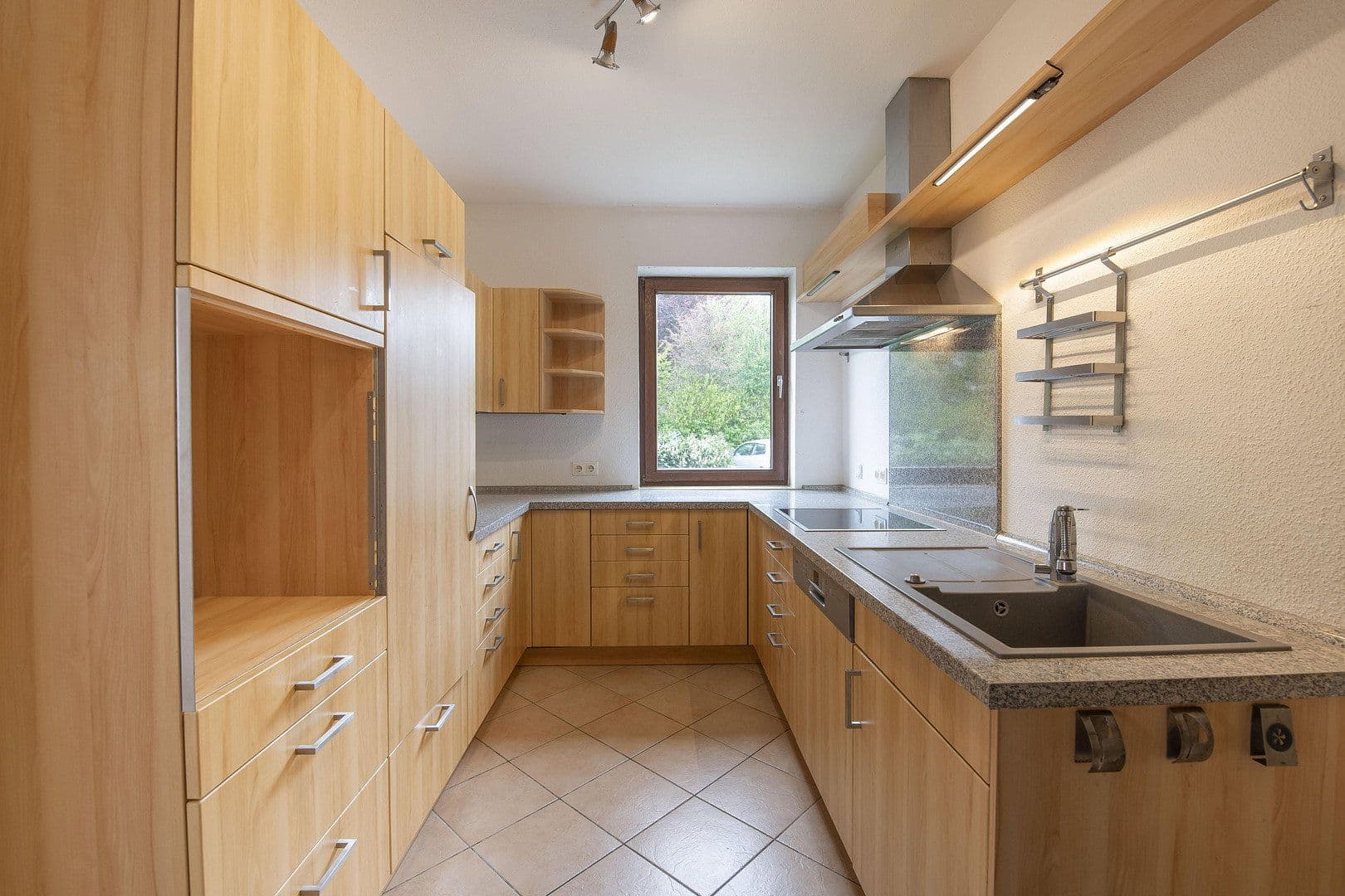 house for sale, 234 m², Kleinrinderfeld, Bavaria house for sale, 234 m², Kleinrinderfeld, Bavaria