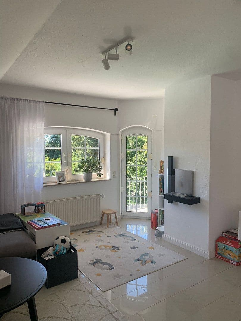 4 bedroom flat to rent, 140 m², Pulheim, North Rhine-Westphalia 4 bedroom flat to rent, 140 m², Pulheim, North Rhine-Westphalia