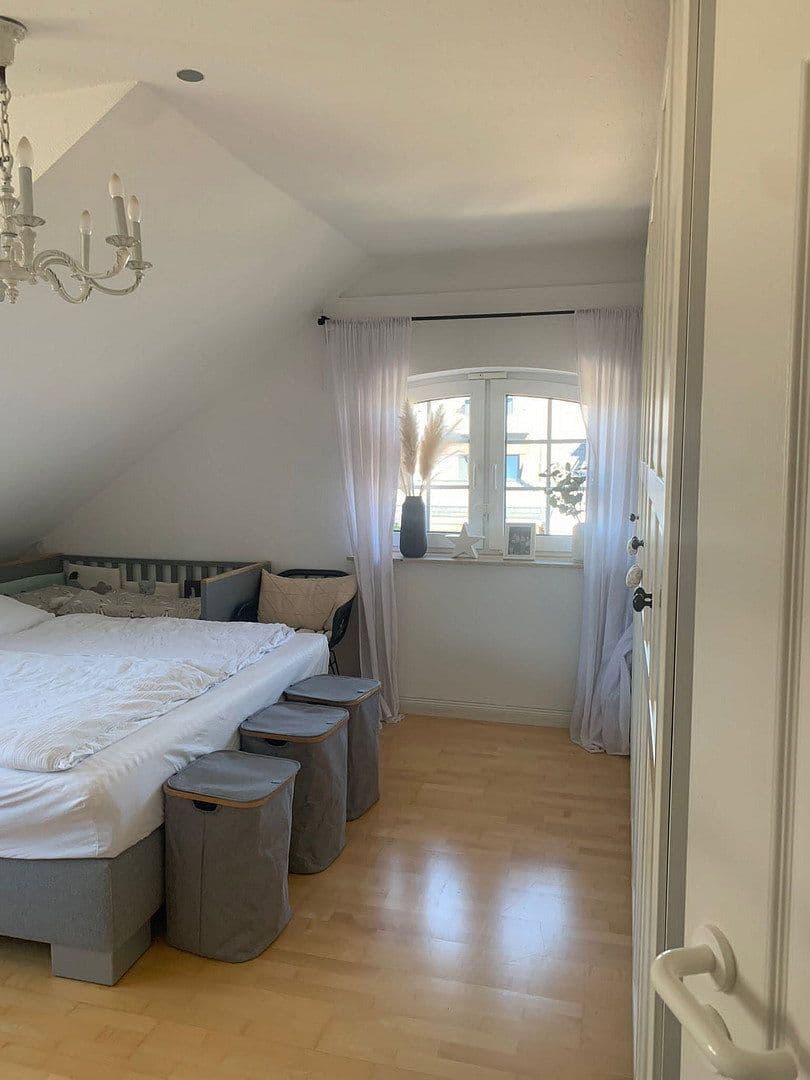 4 bedroom flat to rent, 140 m², Pulheim, North Rhine-Westphalia 4 bedroom flat to rent, 140 m², Pulheim, North Rhine-Westphalia