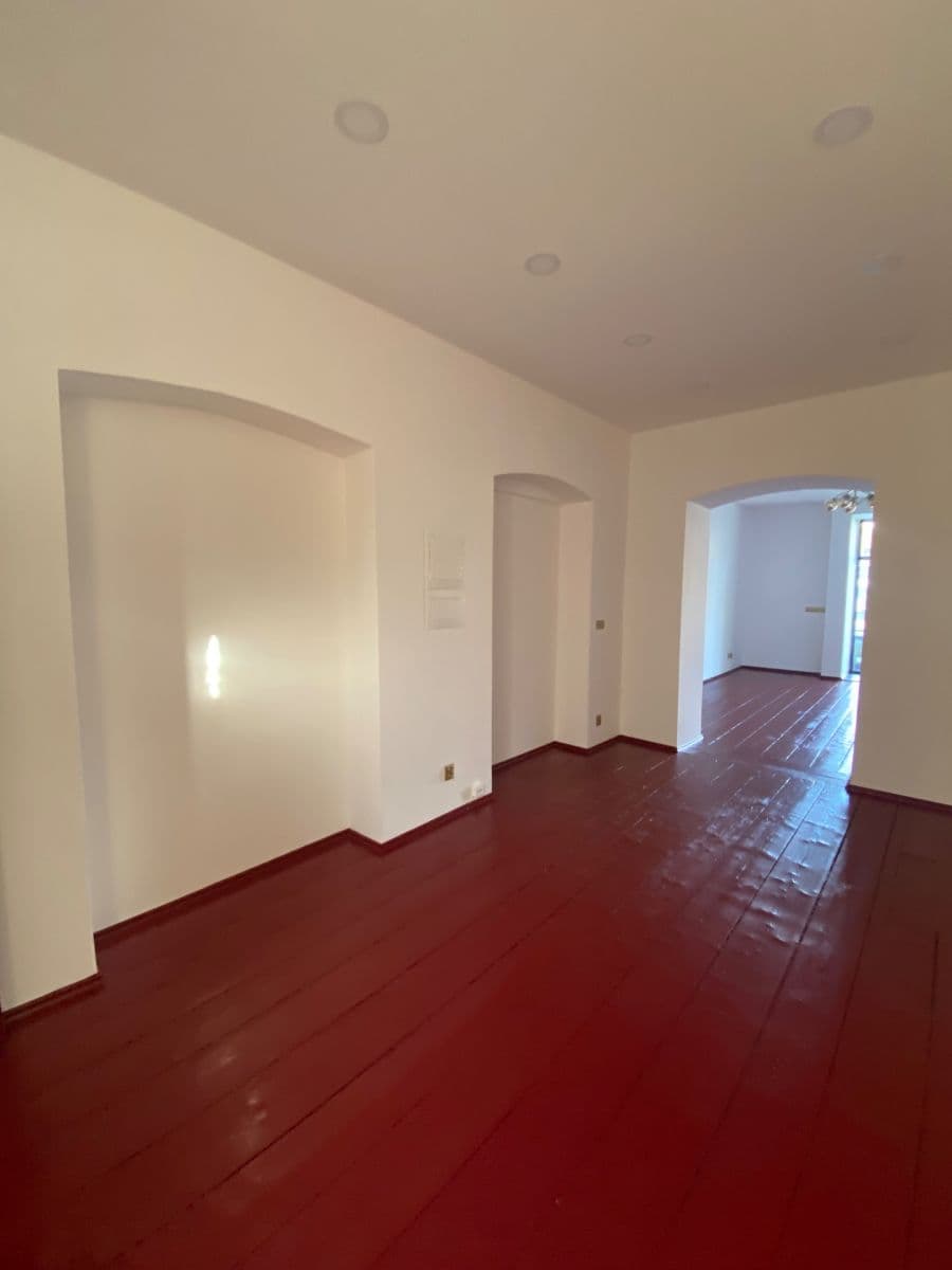 non-residential property to rent, 44 m², Borská, Plzeň, Plzeňský Region non-residential property to rent, 44 m², Borská, Plzeň, Plzeňský Region