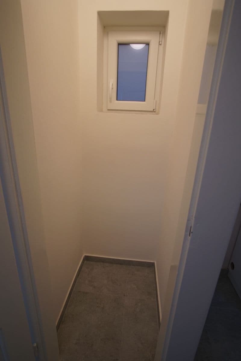 3 bedroom flat to rent, 58 m², Biskupcova, Prague, Prague 3 bedroom flat to rent, 58 m², Biskupcova, Prague, Prague