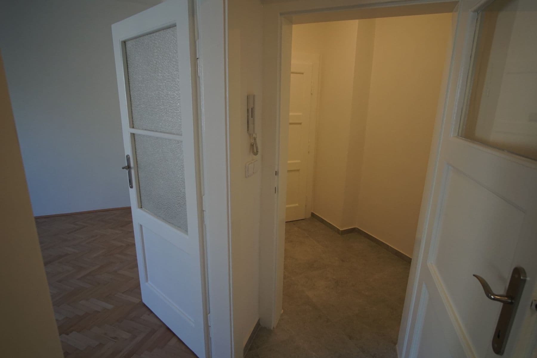 3 bedroom flat to rent, 58 m², Biskupcova, Prague, Prague 3 bedroom flat to rent, 58 m², Biskupcova, Prague, Prague