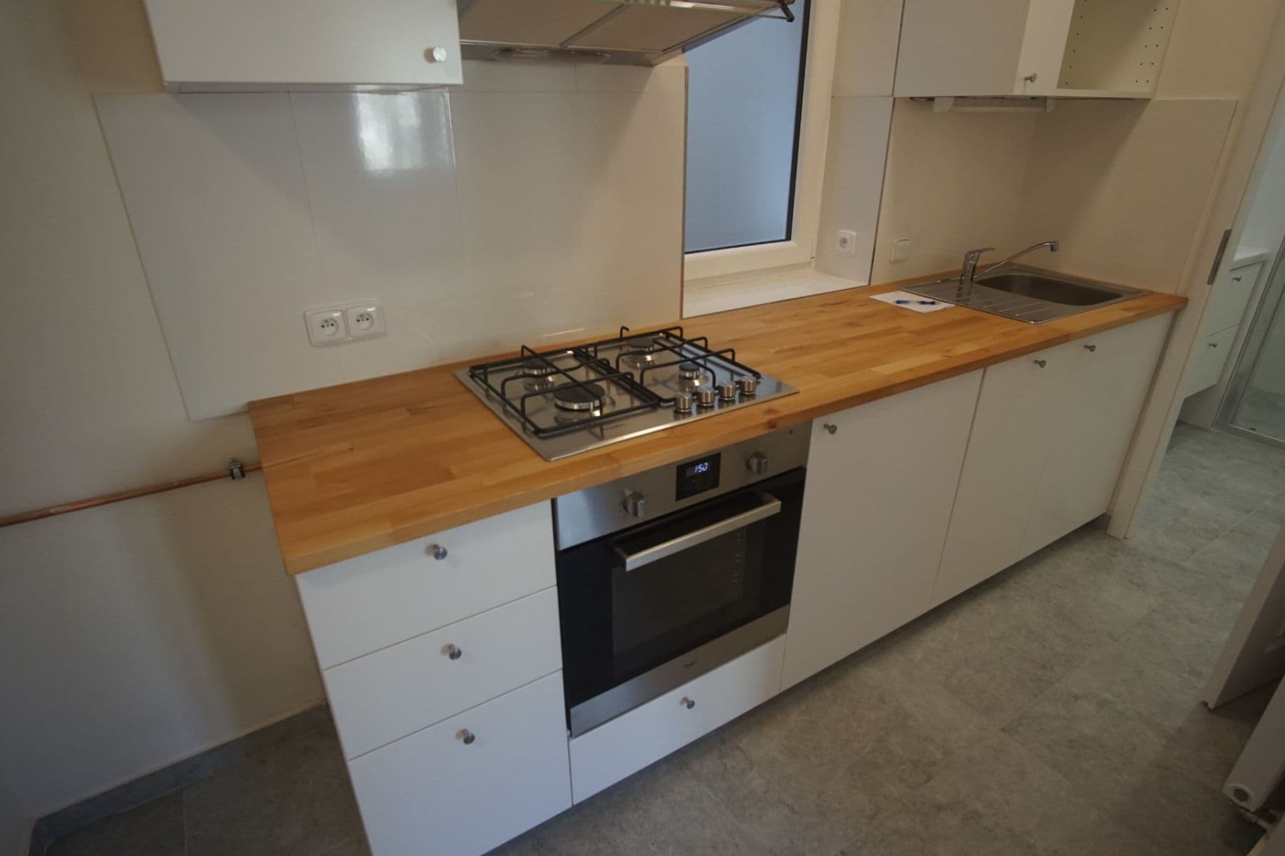 3 bedroom flat to rent, 58 m², Biskupcova, Prague, Prague 3 bedroom flat to rent, 58 m², Biskupcova, Prague, Prague