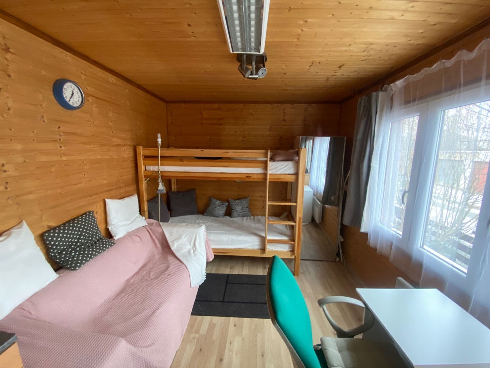 Studio flat to rent, 19 m², Buštěhradská, Prague, Prague Studio flat to rent, 19 m², Buštěhradská, Prague, Prague