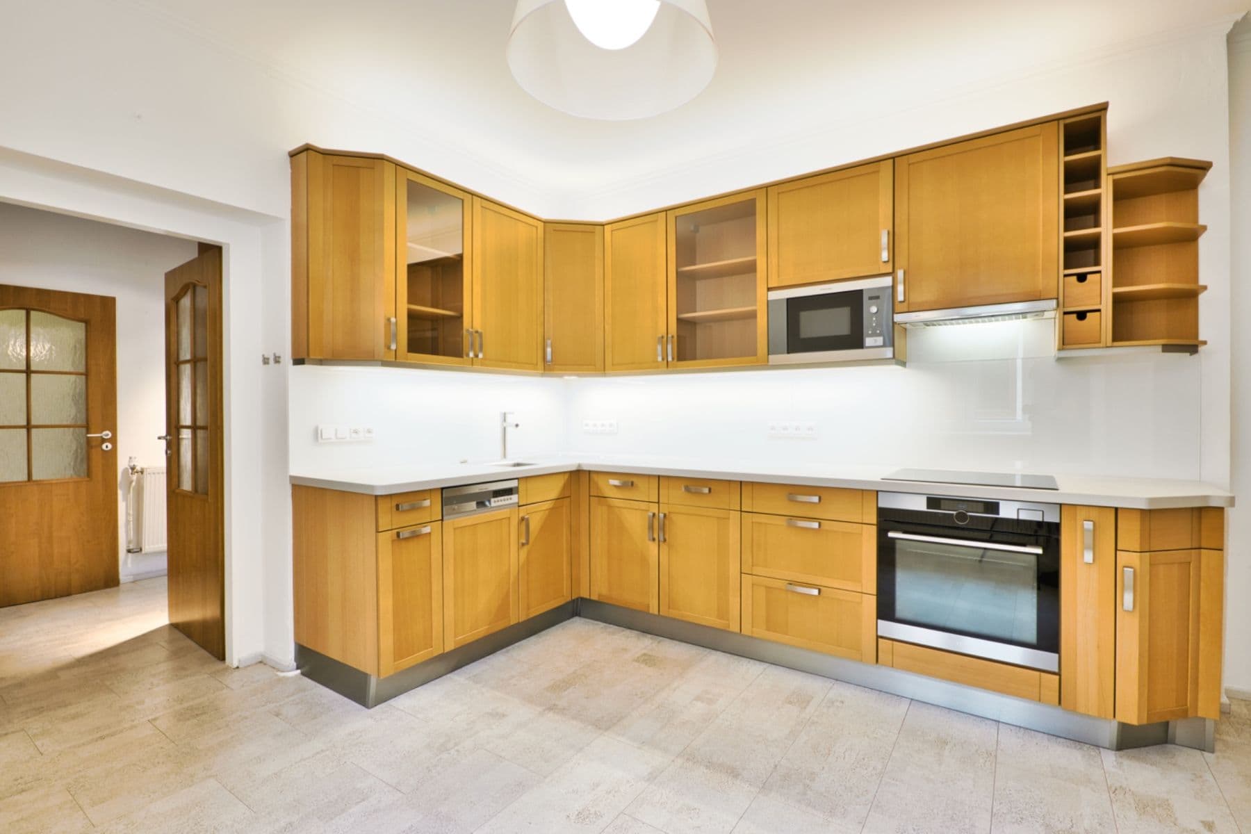 house to rent, 400 m², Plzeňská, Prague, Prague house to rent, 400 m², Plzeňská, Prague, Prague