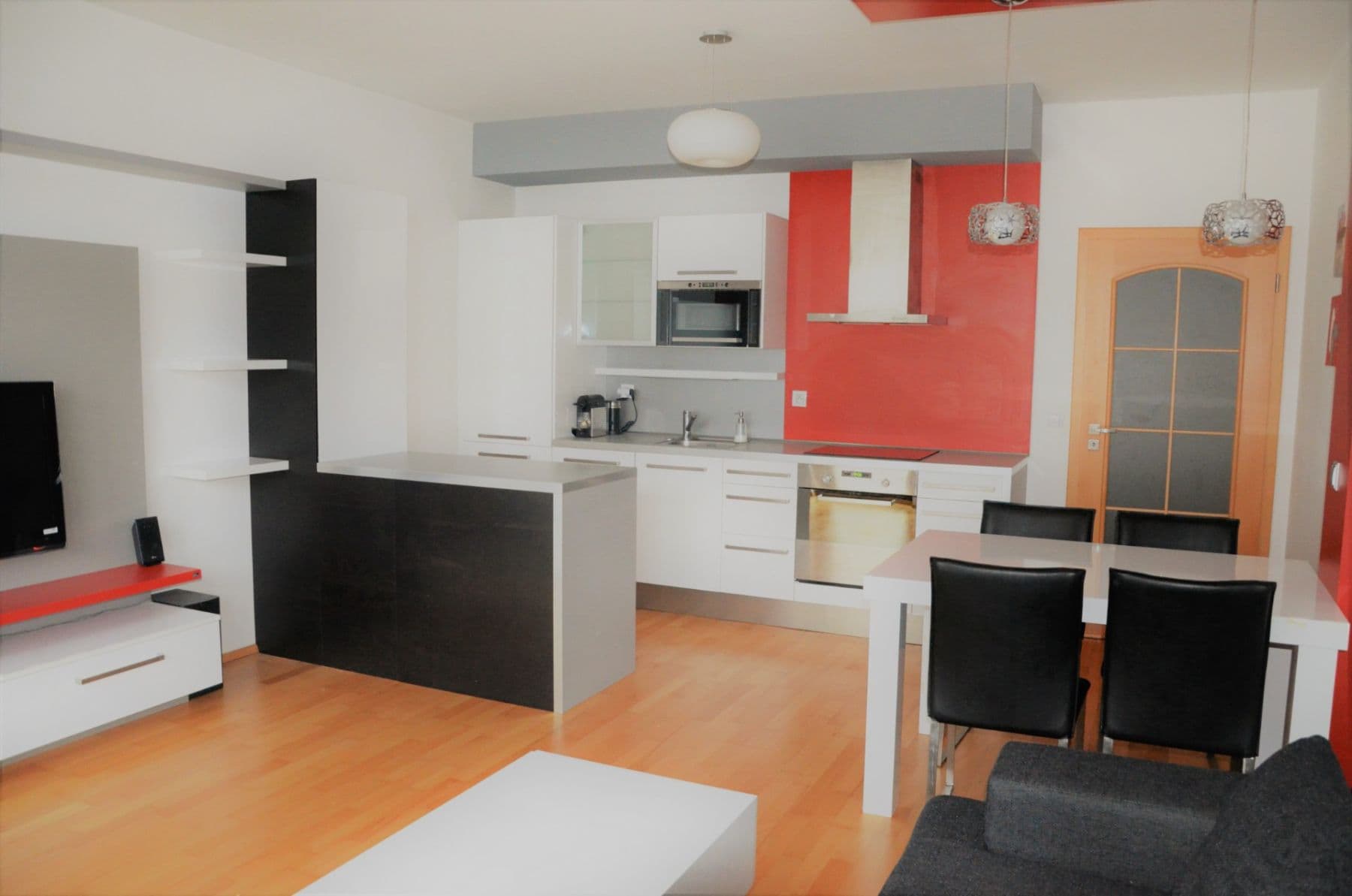 1 bedroom with open-plan kitchen flat to rent, 63 m², U Uranie, Prague, Prague 1 bedroom with open-plan kitchen flat to rent, 63 m², U Uranie, Prague, Prague