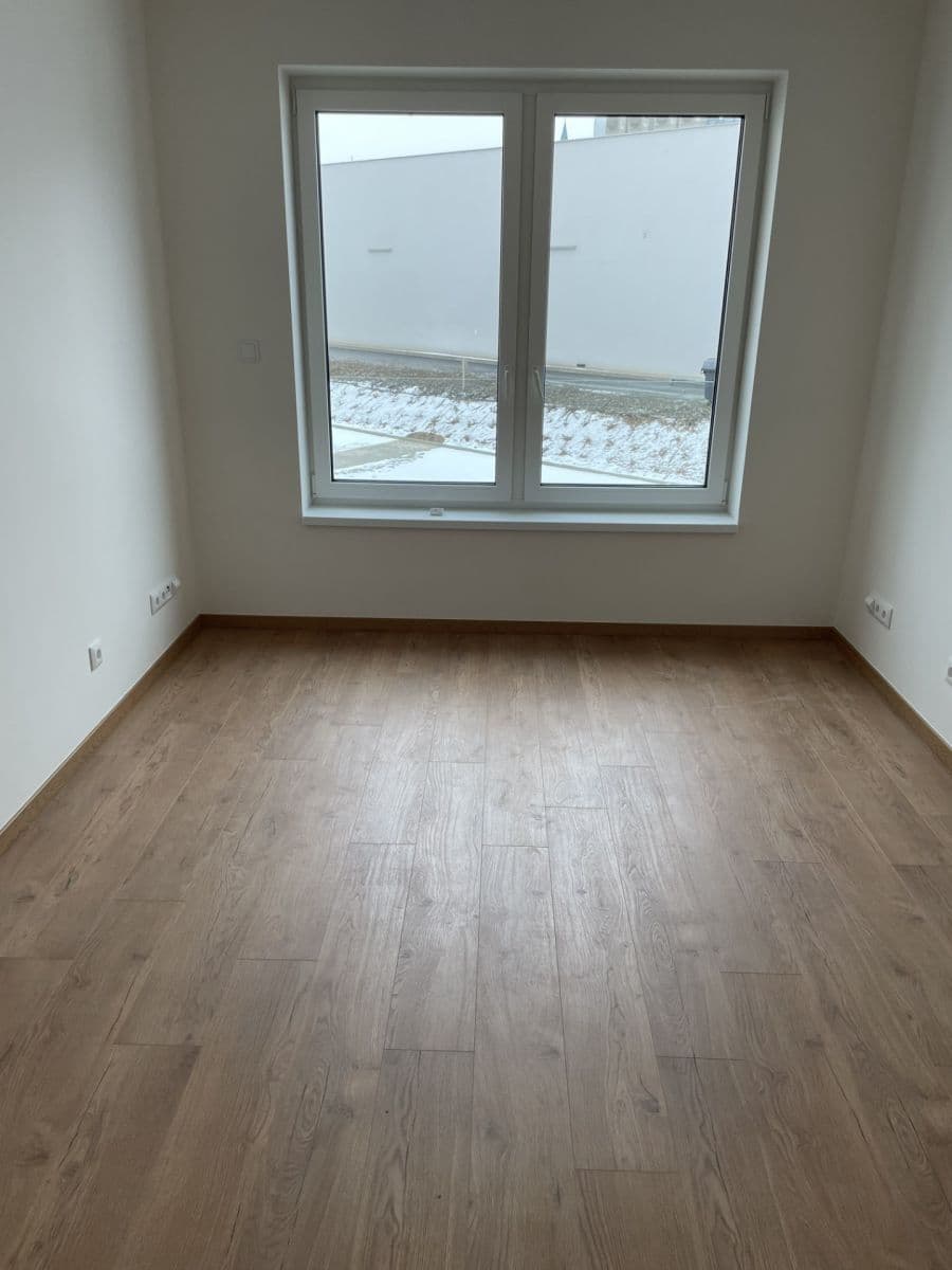 2 bedroom with open-plan kitchen flat for sale, 83 m², Na Pile, Zásmuky, Středočeský Region 2 bedroom with open-plan kitchen flat for sale, 83 m², Na Pile, Zásmuky, Středočeský Region