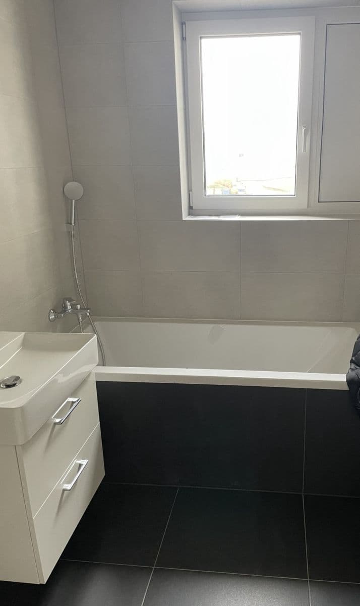 2 bedroom with open-plan kitchen flat for sale, 83 m², Na Pile, Zásmuky, Středočeský Region 2 bedroom with open-plan kitchen flat for sale, 83 m², Na Pile, Zásmuky, Středočeský Region