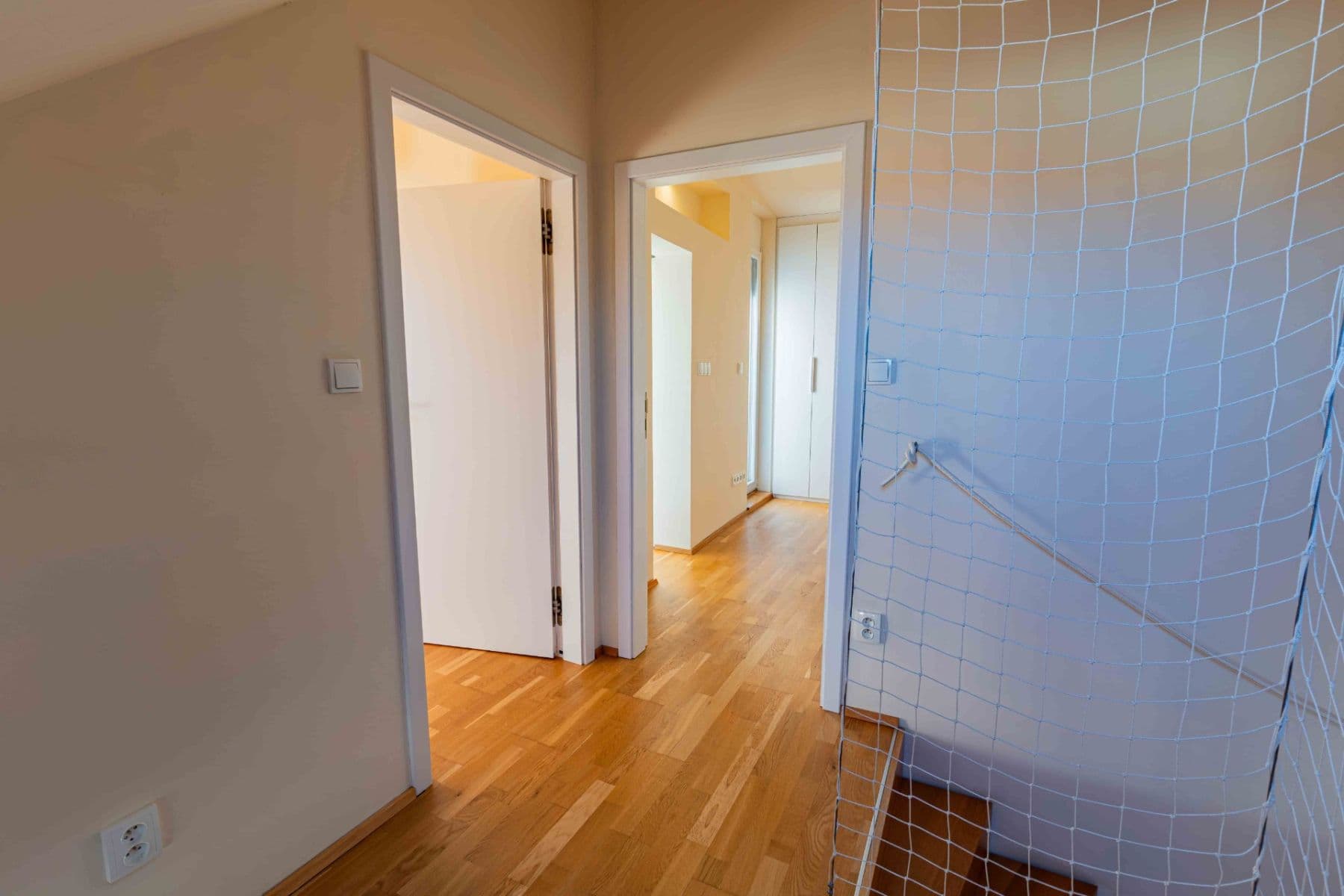 2 bedroom with open-plan kitchen flat to rent, 85 m², Čechova, Prague, Prague 2 bedroom with open-plan kitchen flat to rent, 85 m², Čechova, Prague, Prague