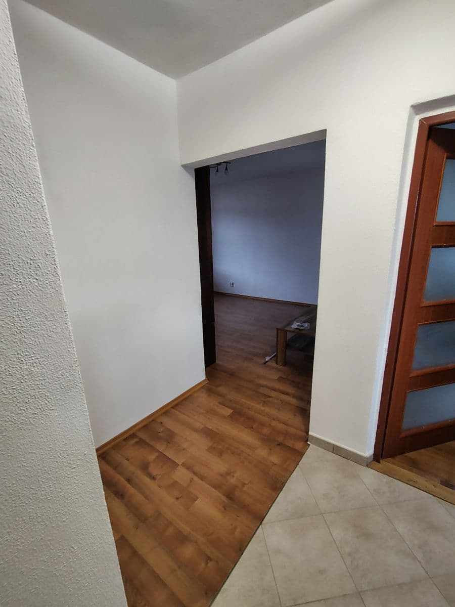 3 bedroom flat to rent, 62 m², Vyšné fabriky, Liptovský Hrádok, Žilinský Region 3 bedroom flat to rent, 62 m², Vyšné fabriky, Liptovský Hrádok, Žilinský Region