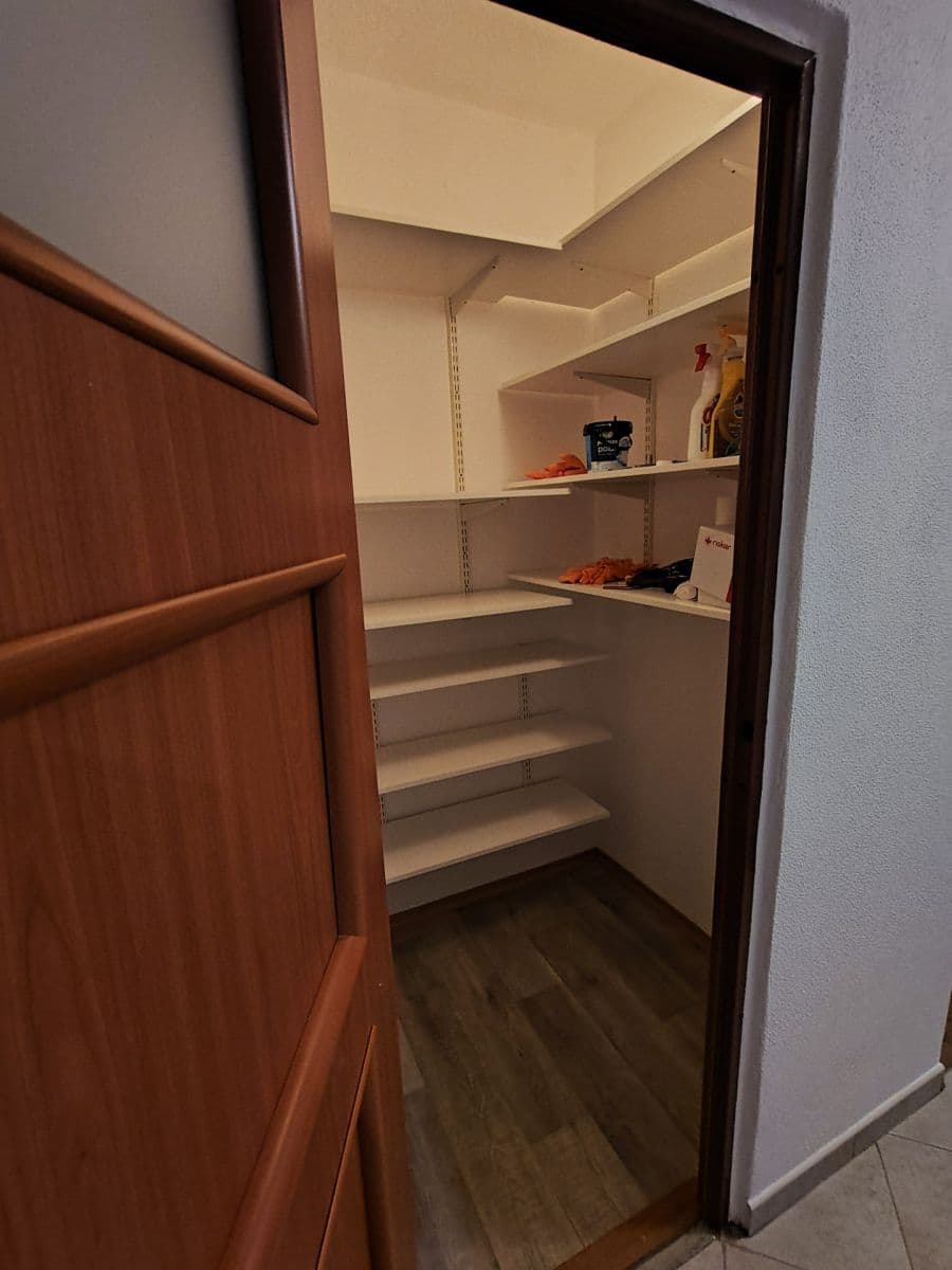 3 bedroom flat to rent, 62 m², Vyšné fabriky, Liptovský Hrádok, Žilinský Region 3 bedroom flat to rent, 62 m², Vyšné fabriky, Liptovský Hrádok, Žilinský Region