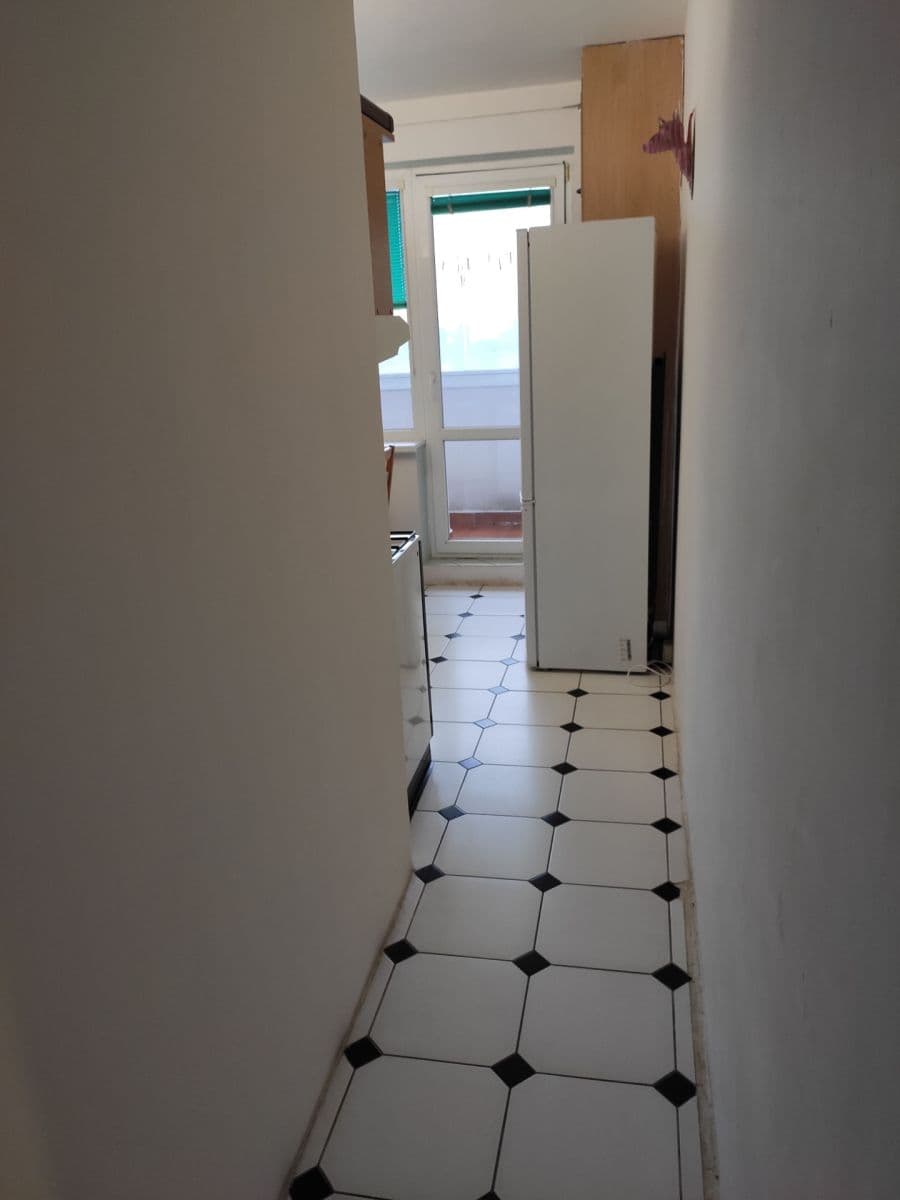 3 bedroom flat for sale, 75 m², Konečná, Karlovy Vary, Karlovarský Region 3 bedroom flat for sale, 75 m², Konečná, Karlovy Vary, Karlovarský Region