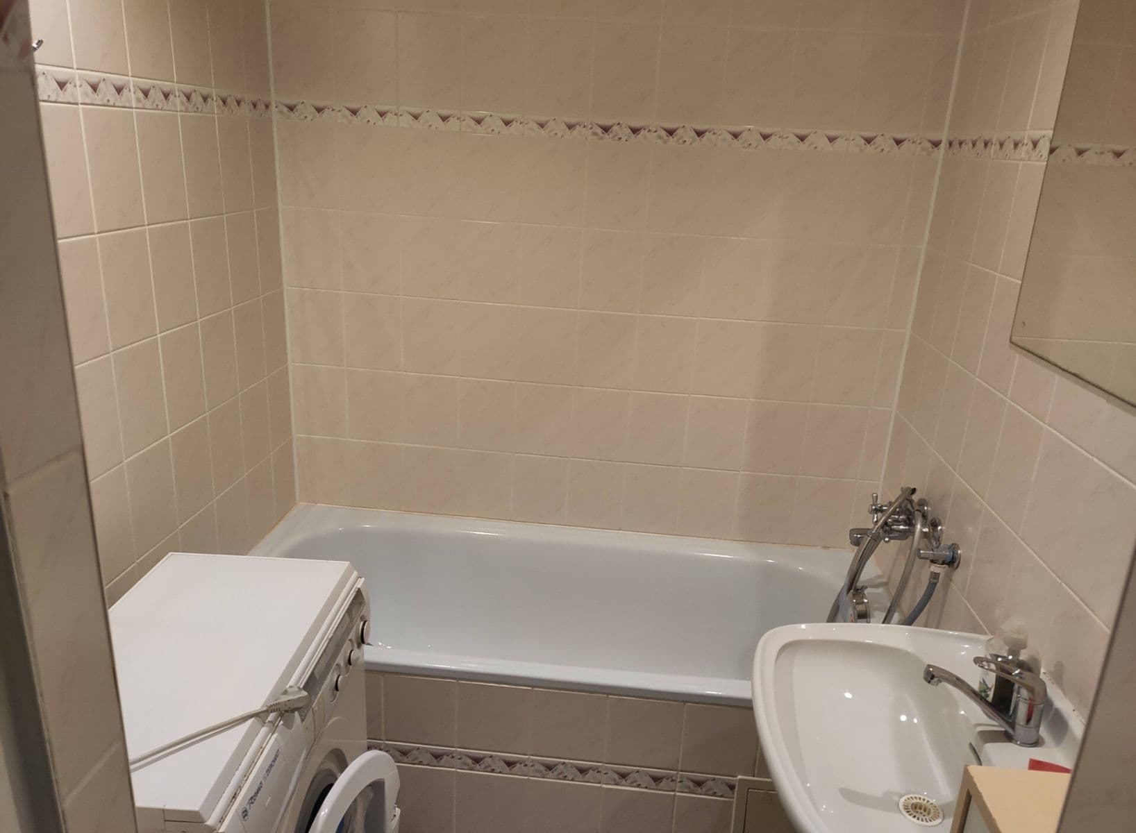 3 bedroom flat for sale, 75 m², Konečná, Karlovy Vary, Karlovarský Region 3 bedroom flat for sale, 75 m², Konečná, Karlovy Vary, Karlovarský Region