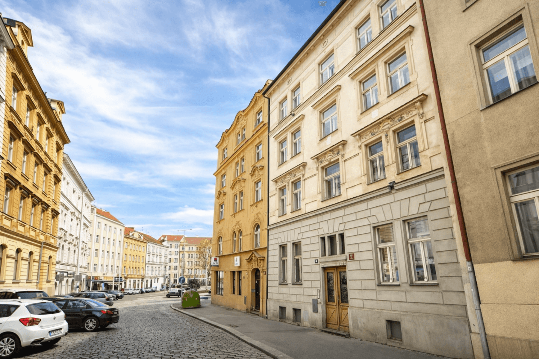 4 bedroom with open-plan kitchen flat for sale, 123 m², Boleslavova, Prague, Prague 4 bedroom with open-plan kitchen flat for sale, 123 m², Boleslavova, Prague, Prague