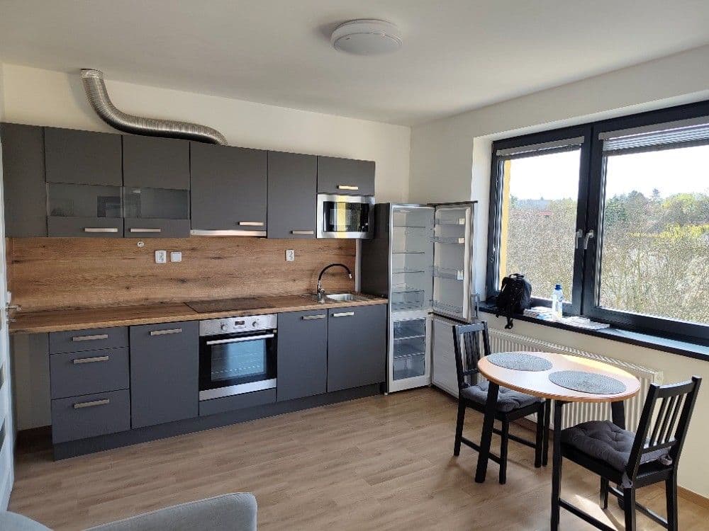 Studio flat to rent, 31 m², Českobrodská, Prague, Prague Studio flat to rent, 31 m², Českobrodská, Prague, Prague