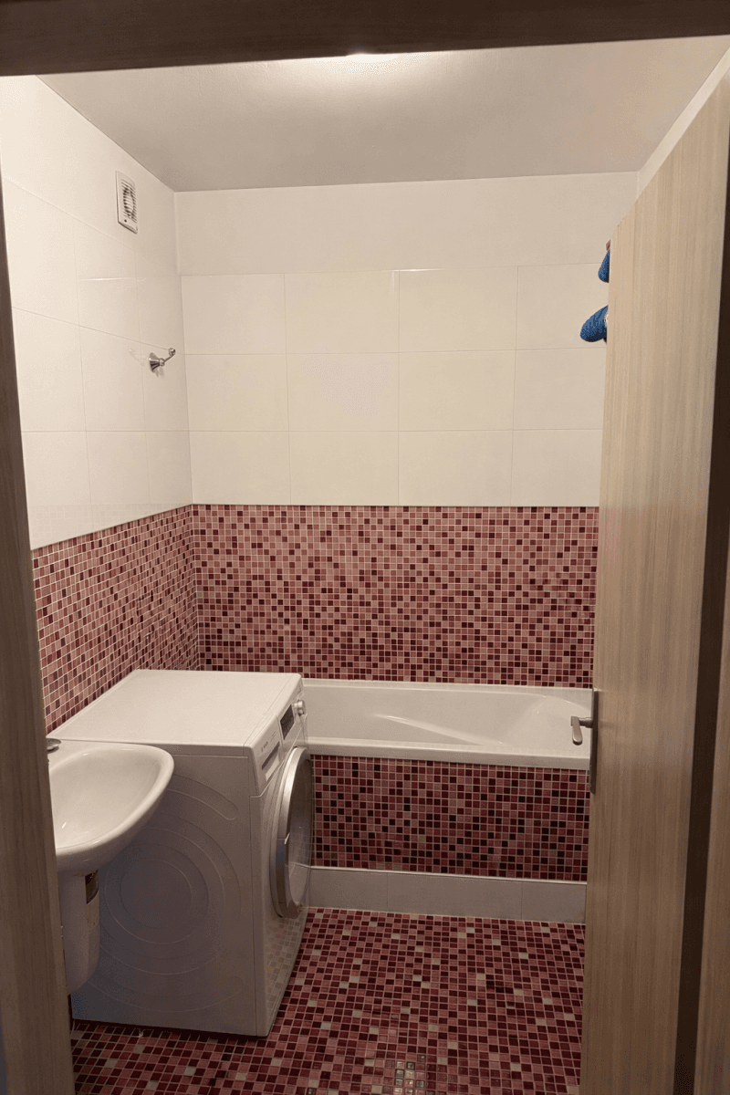 2 bedroom with open-plan kitchen flat to rent, 77 m², Horská, Jenišov, Karlovarský Region 2 bedroom with open-plan kitchen flat to rent, 77 m², Horská, Jenišov, Karlovarský Region