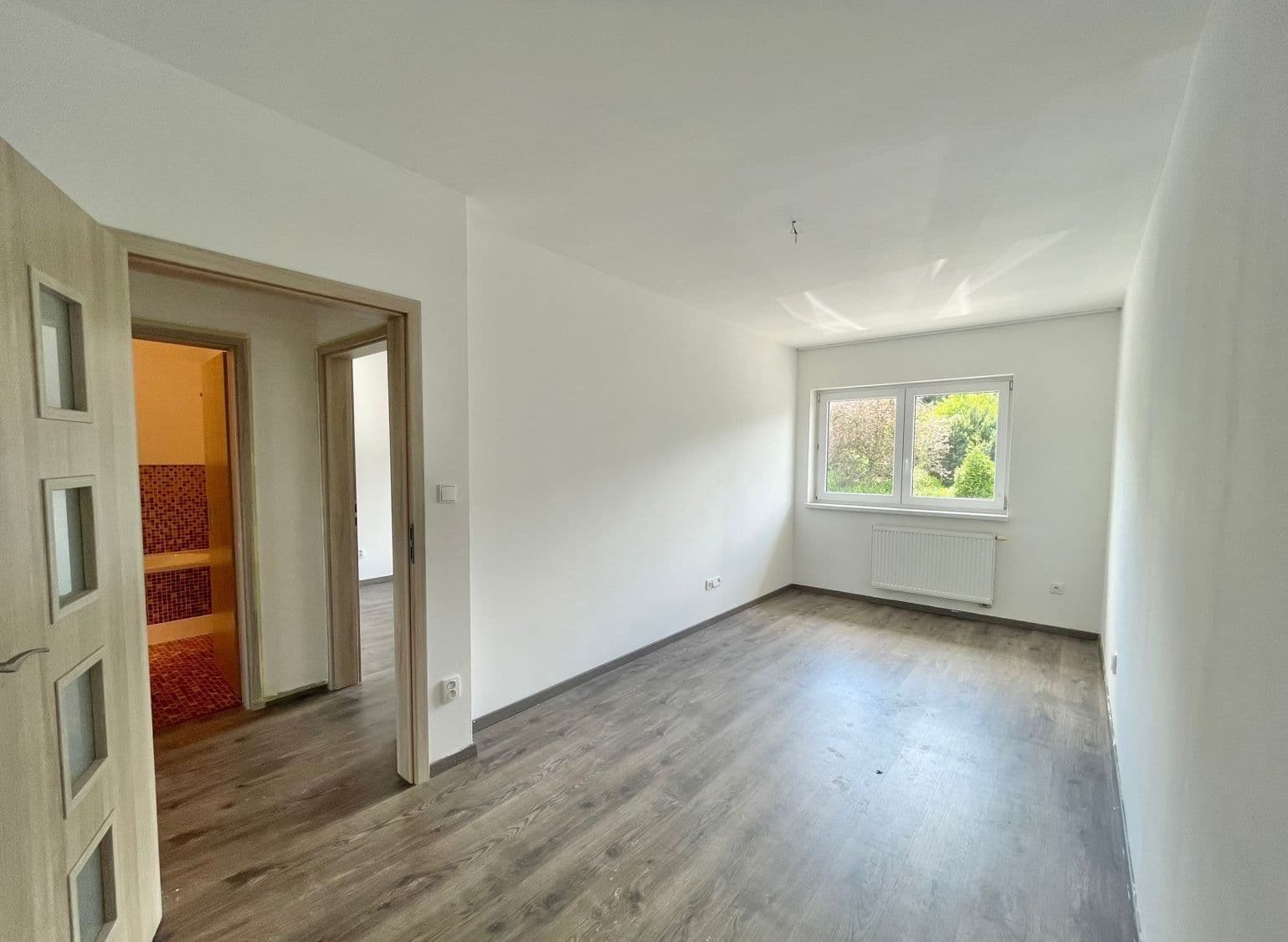 2 bedroom with open-plan kitchen flat to rent, 77 m², Horská, Jenišov, Karlovarský Region 2 bedroom with open-plan kitchen flat to rent, 77 m², Horská, Jenišov, Karlovarský Region