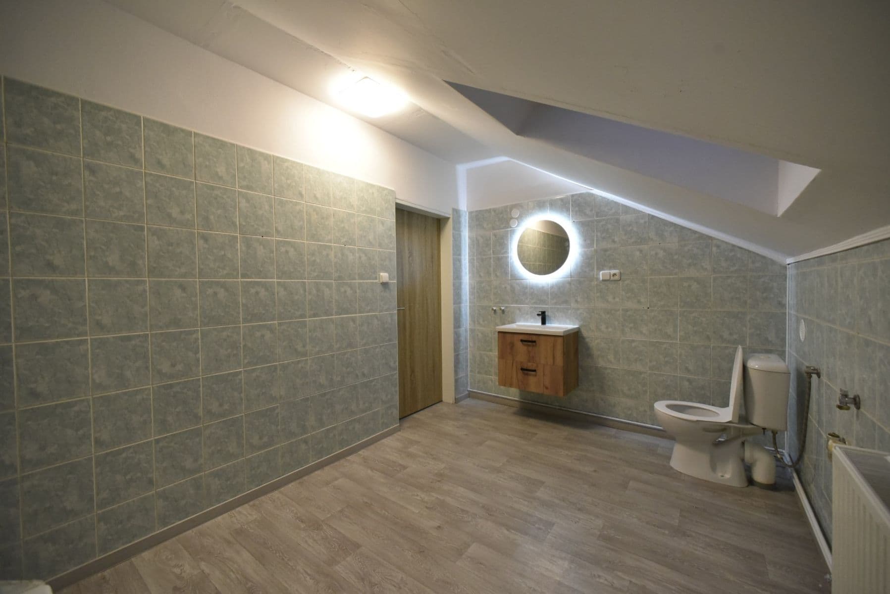 2 bedroom with open-plan kitchen flat to rent, 72 m², Riegrova, Frýdek-Místek, Moravskoslezský Region 2 bedroom with open-plan kitchen flat to rent, 72 m², Riegrova, Frýdek-Místek, Moravskoslezský Region