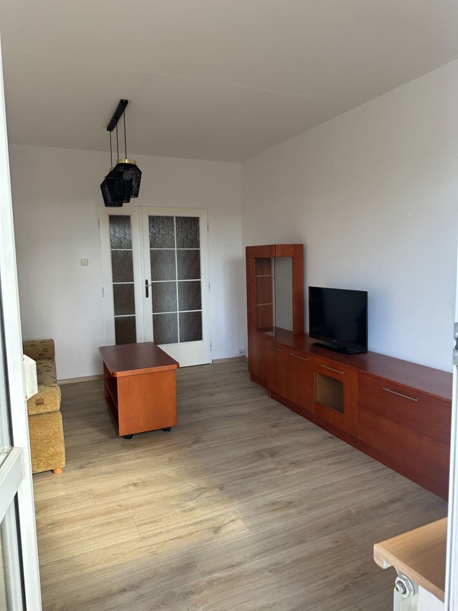 3 bedroom flat to rent, 72 m², Valouškova, Brno, Jihomoravský Region 3 bedroom flat to rent, 72 m², Valouškova, Brno, Jihomoravský Region