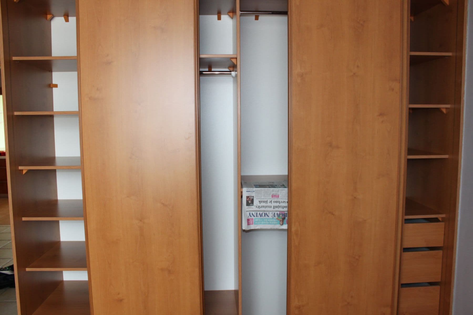 2 bedroom with open-plan kitchen flat to rent, 74 m², Remízková, Prague, Prague 2 bedroom with open-plan kitchen flat to rent, 74 m², Remízková, Prague, Prague