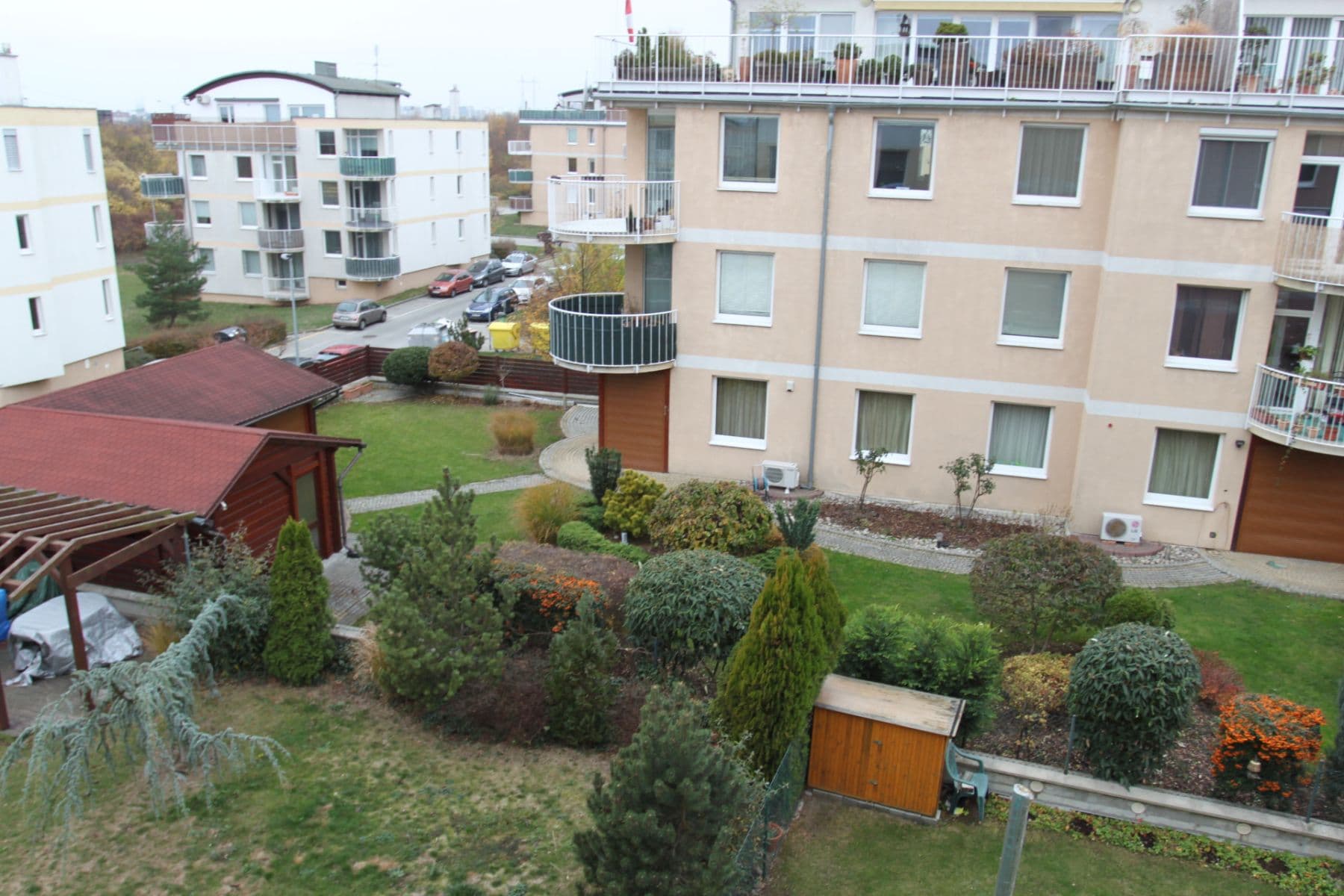 2 bedroom with open-plan kitchen flat to rent, 74 m², Remízková, Prague, Prague 2 bedroom with open-plan kitchen flat to rent, 74 m², Remízková, Prague, Prague