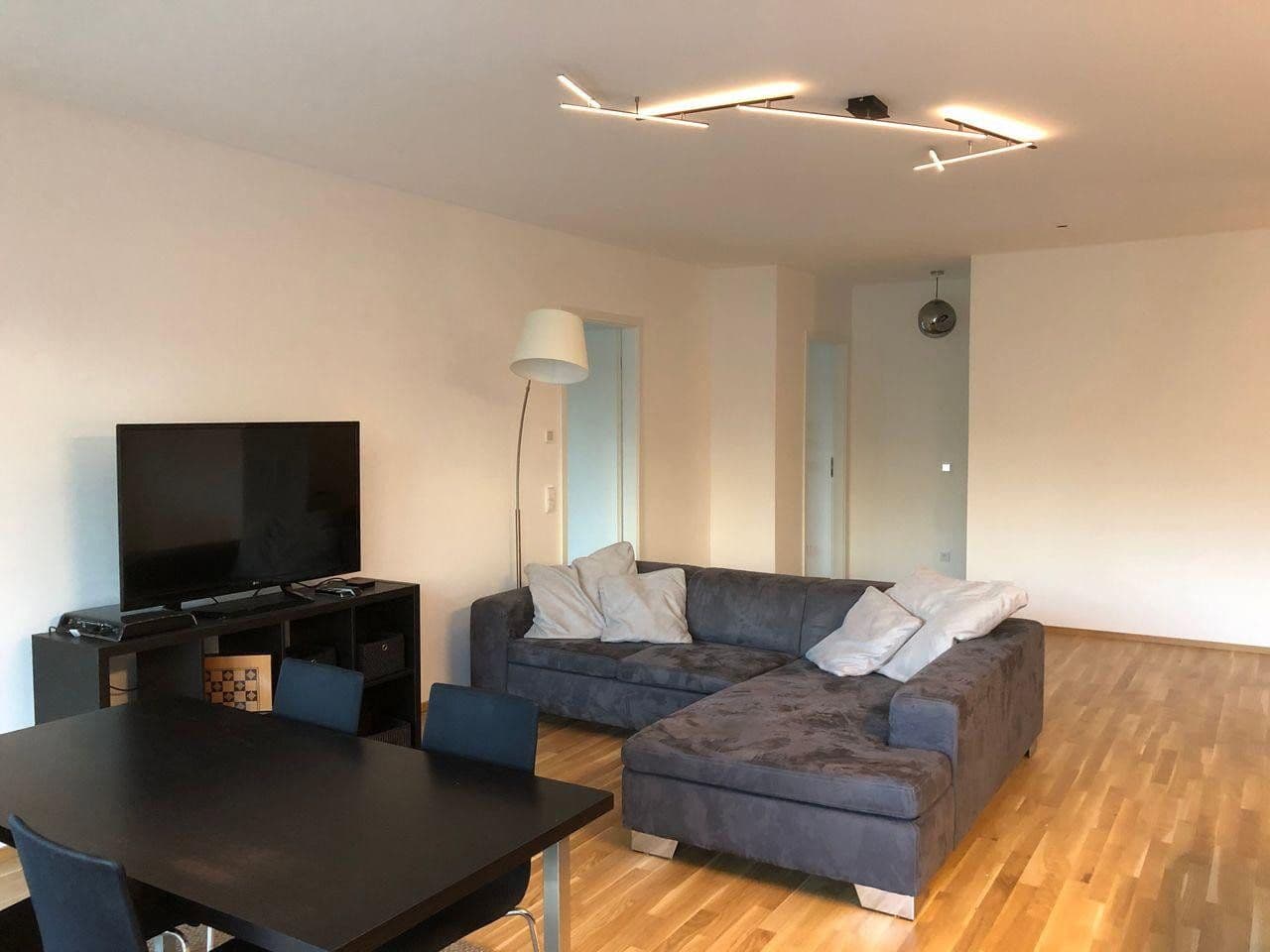 4 bedroom flat to rent, 102 m², Wilhelm-Leuschner-Straße 32, Frankfurt am Main, Hesse 4 bedroom flat to rent, 102 m², Wilhelm-Leuschner-Straße 32, Frankfurt am Main, Hesse